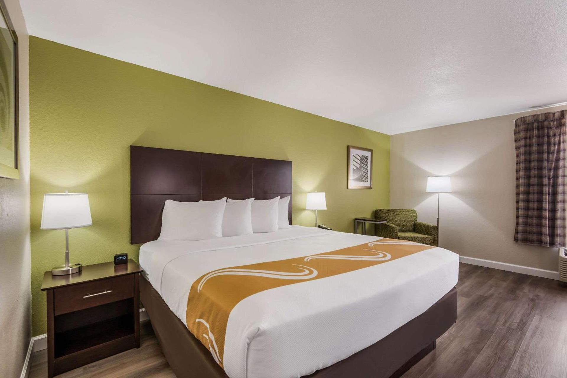 Quality Inn & Suites Quincy - Downtown photo 17
