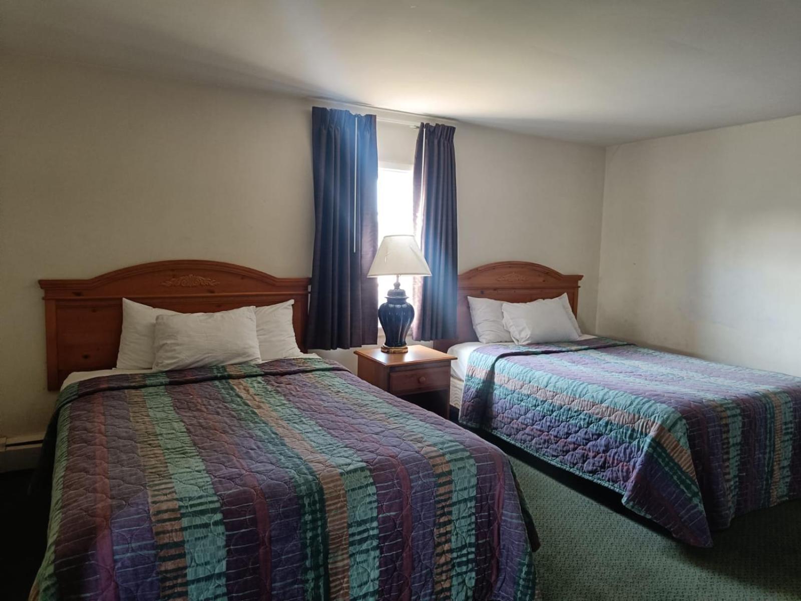 Town & Country Inn photo 26
