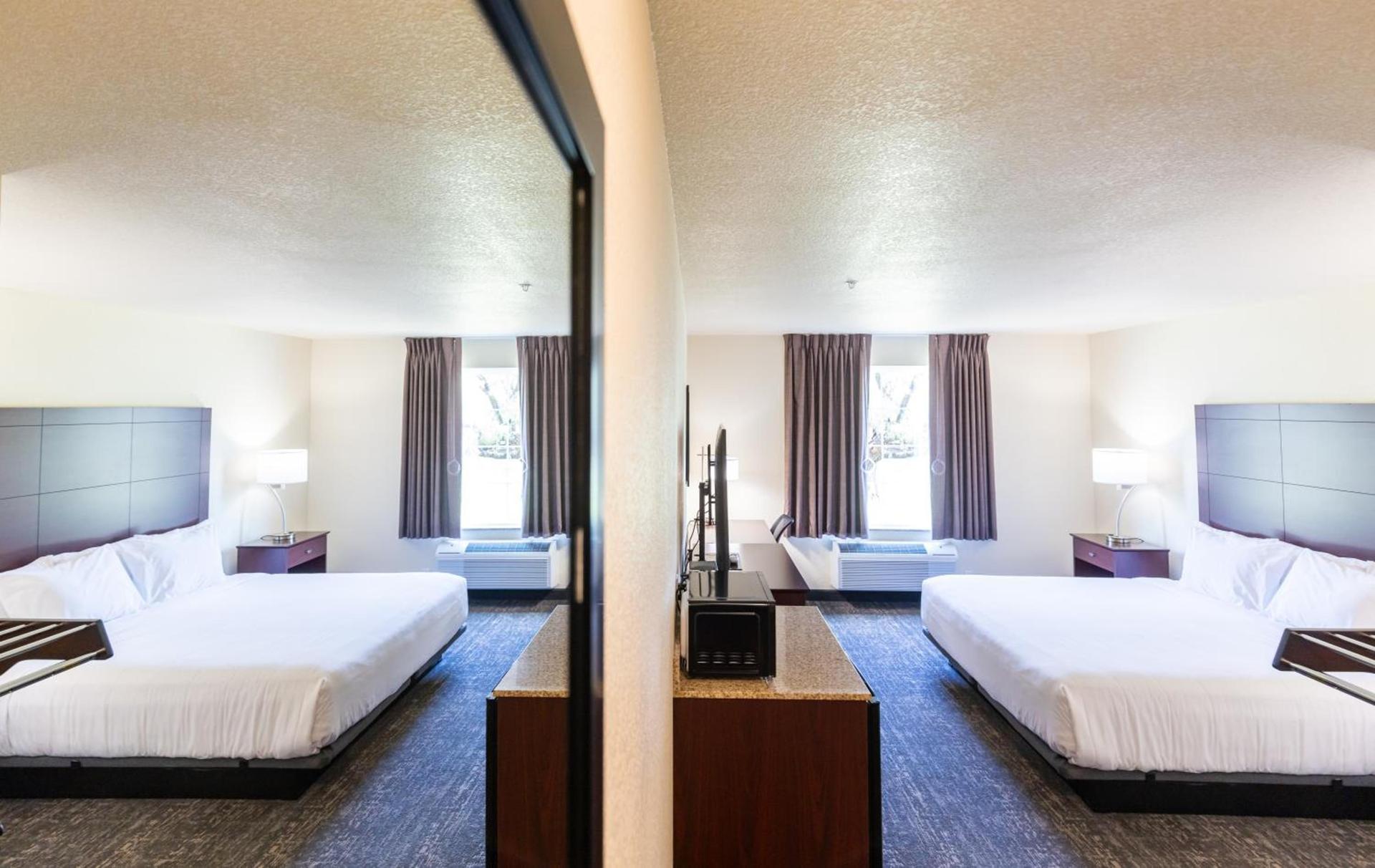 Cobblestone Inn & Suites - Winters photo 85