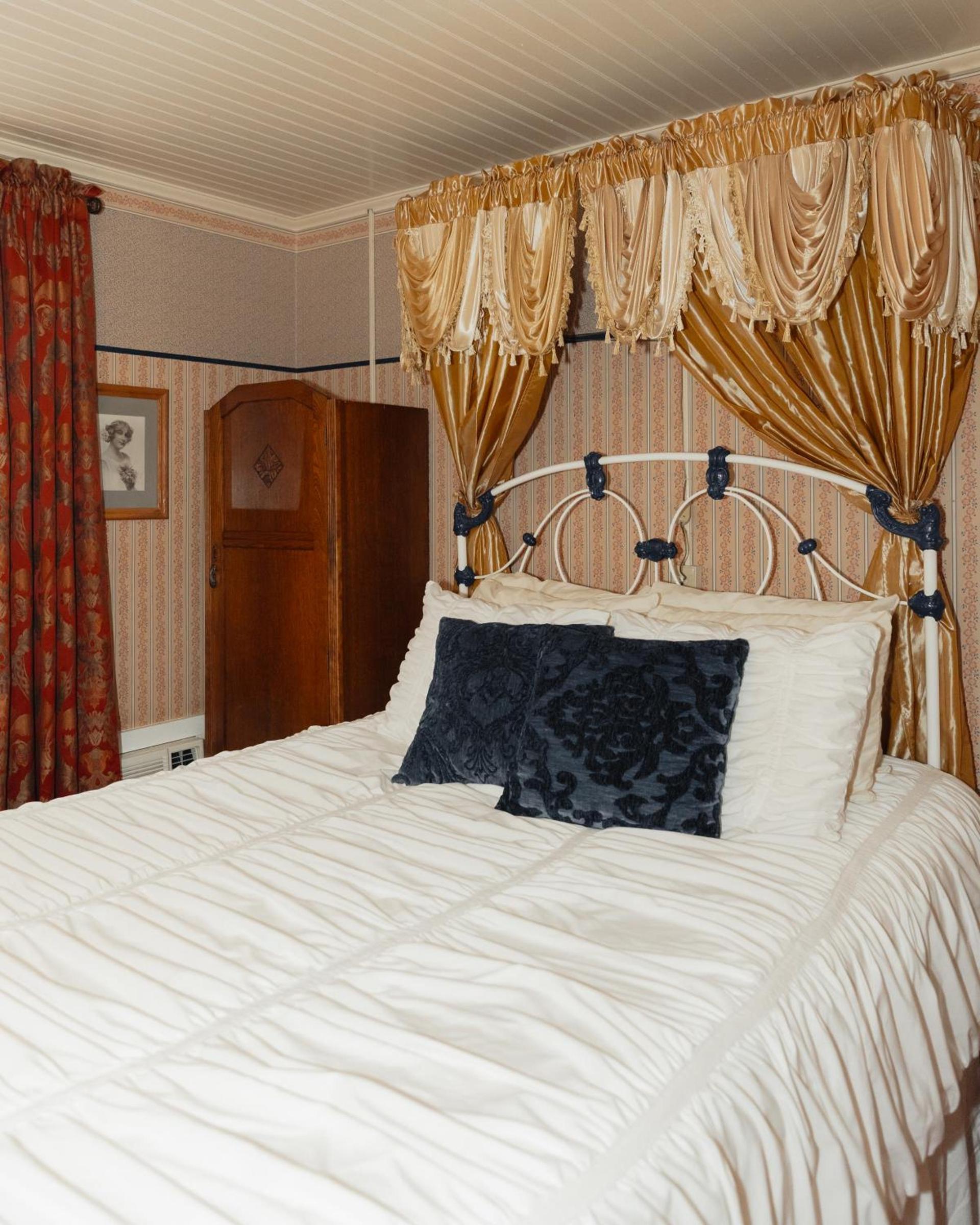 Julian Gold Rush Hotel photo 17