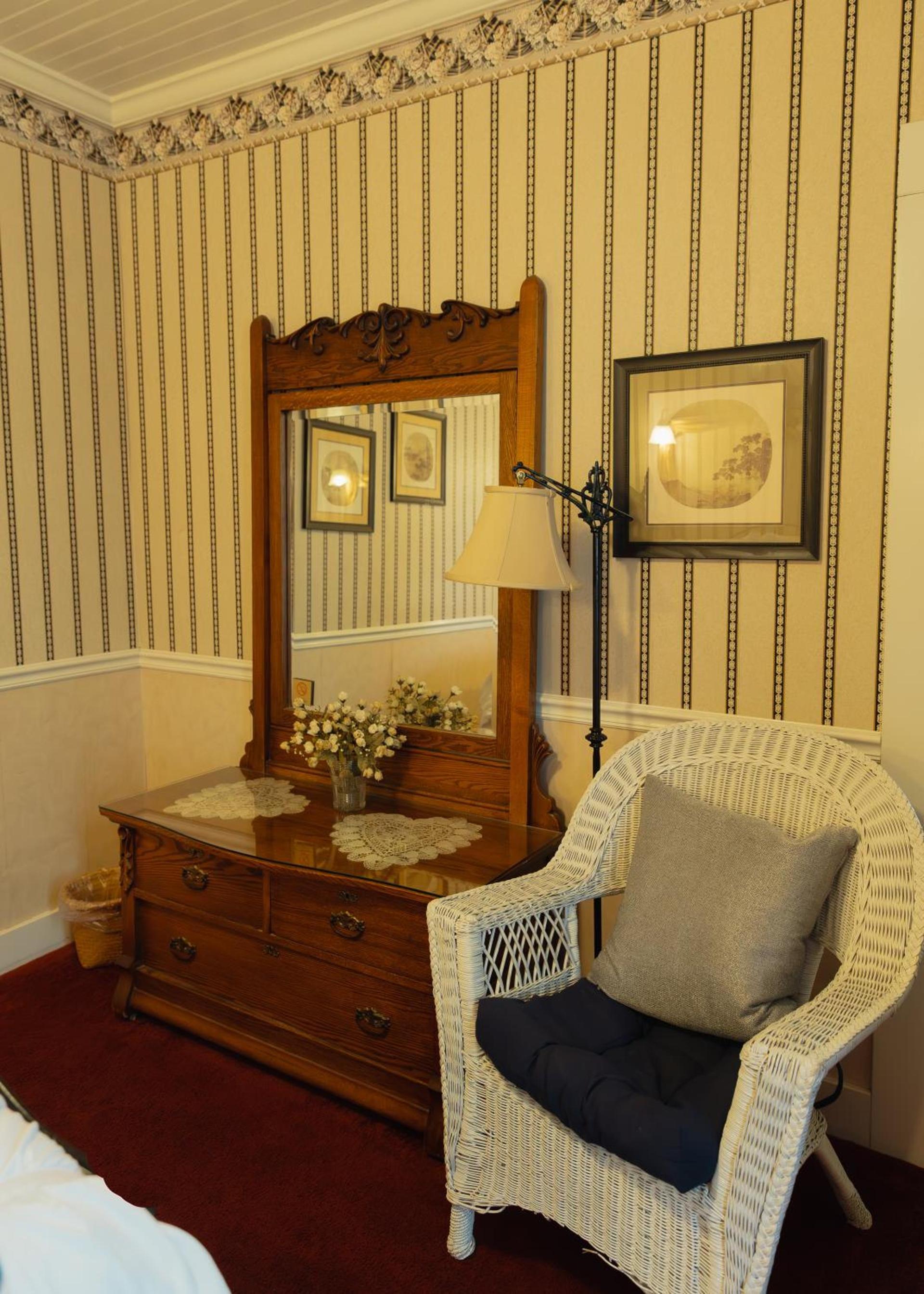 Julian Gold Rush Hotel photo 37