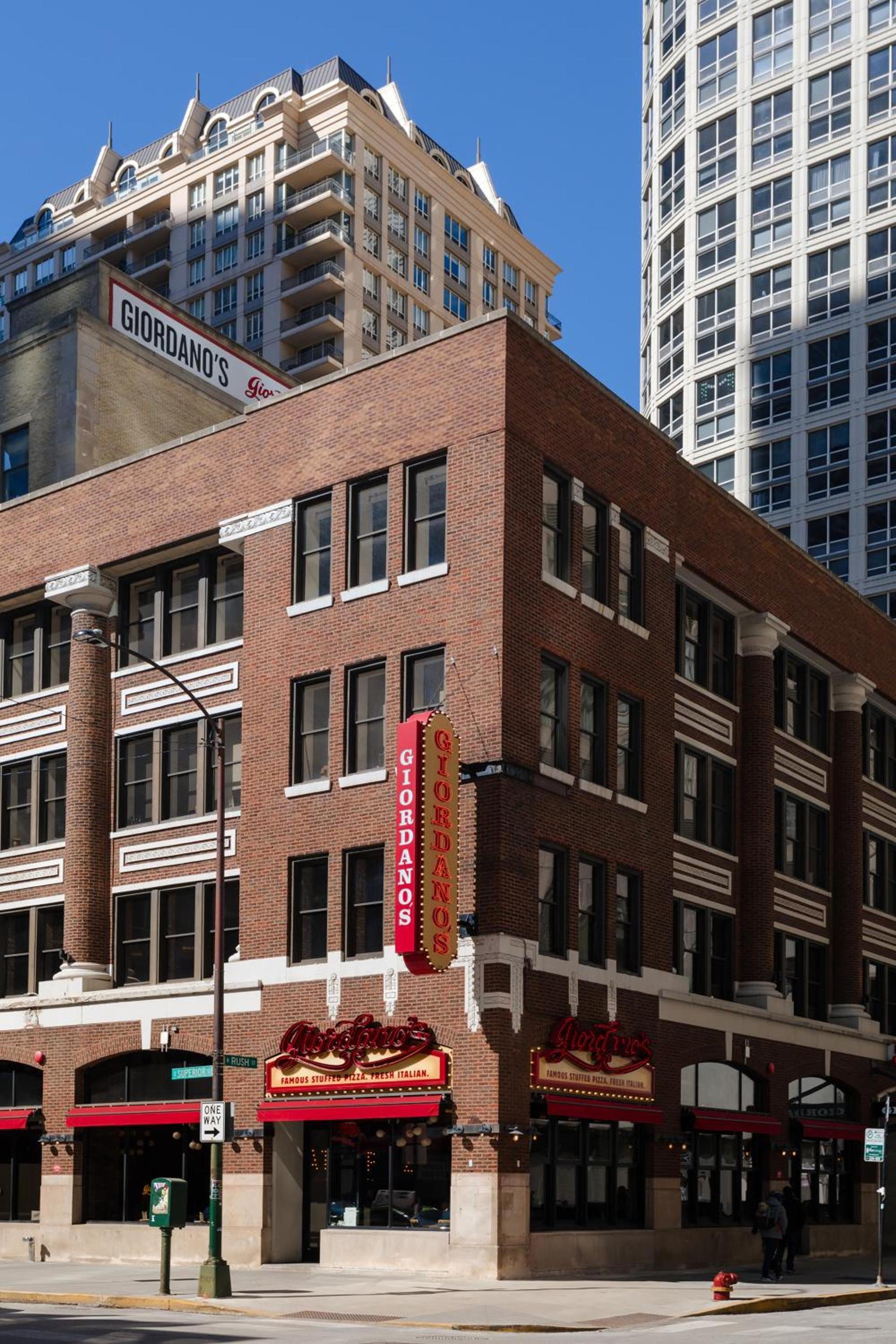 Found Chicago powered by Sonder photo 25