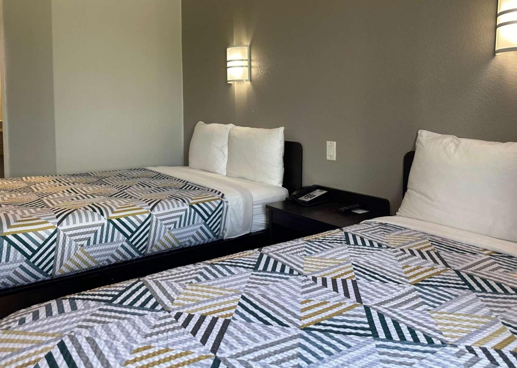 Motel 6-Mission, TX photo 5