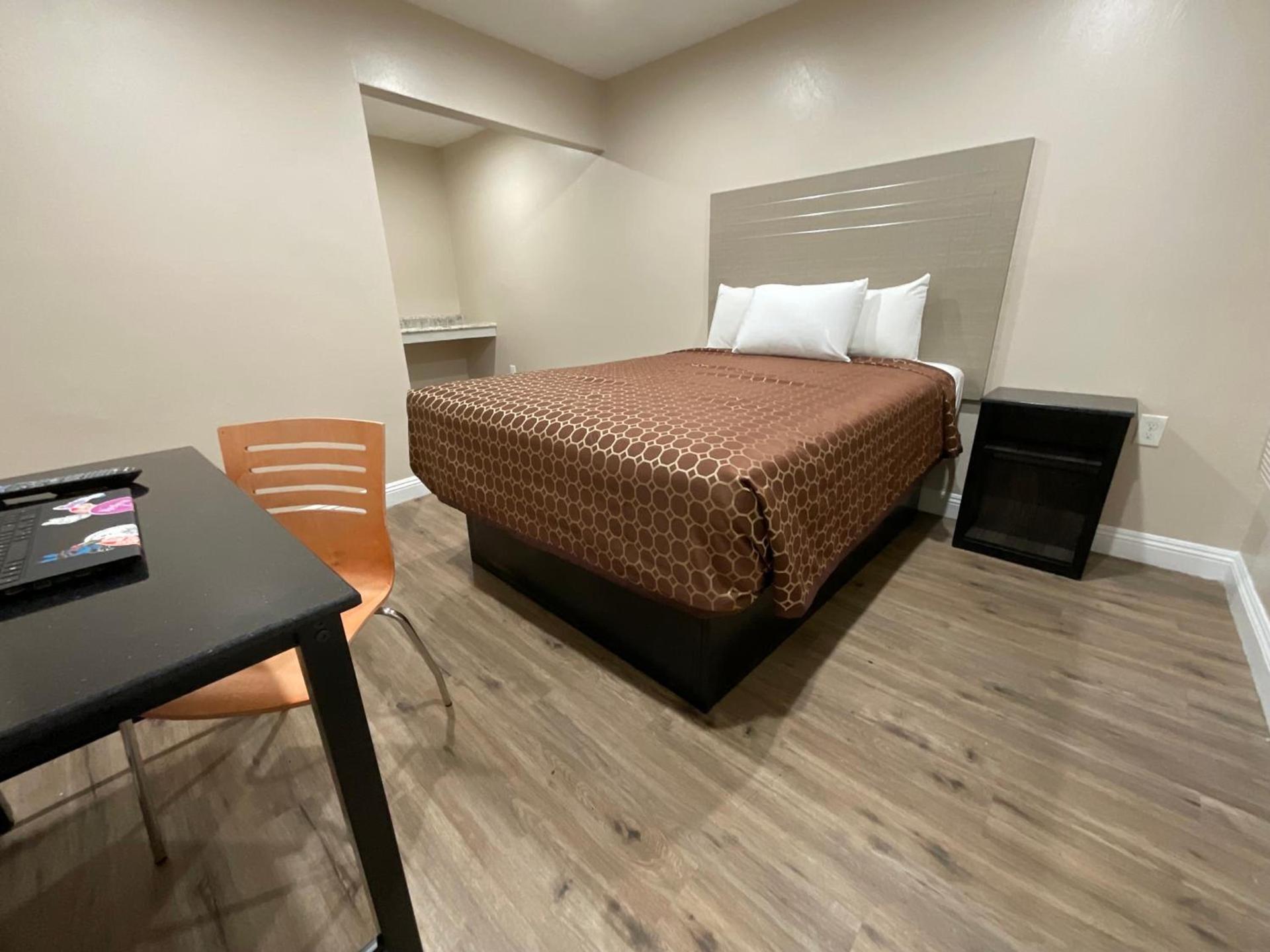 State Motel photo 7