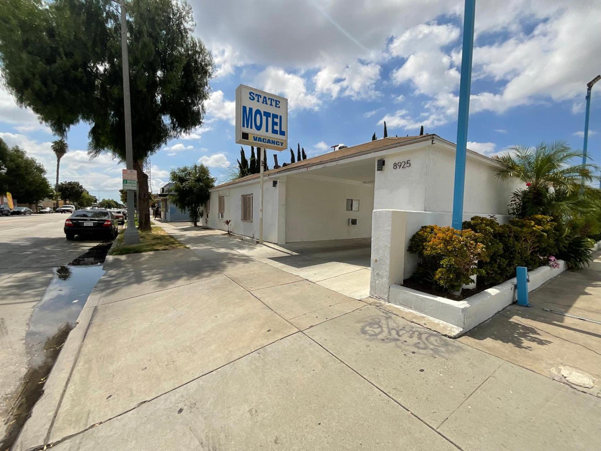 State Motel photo 12
