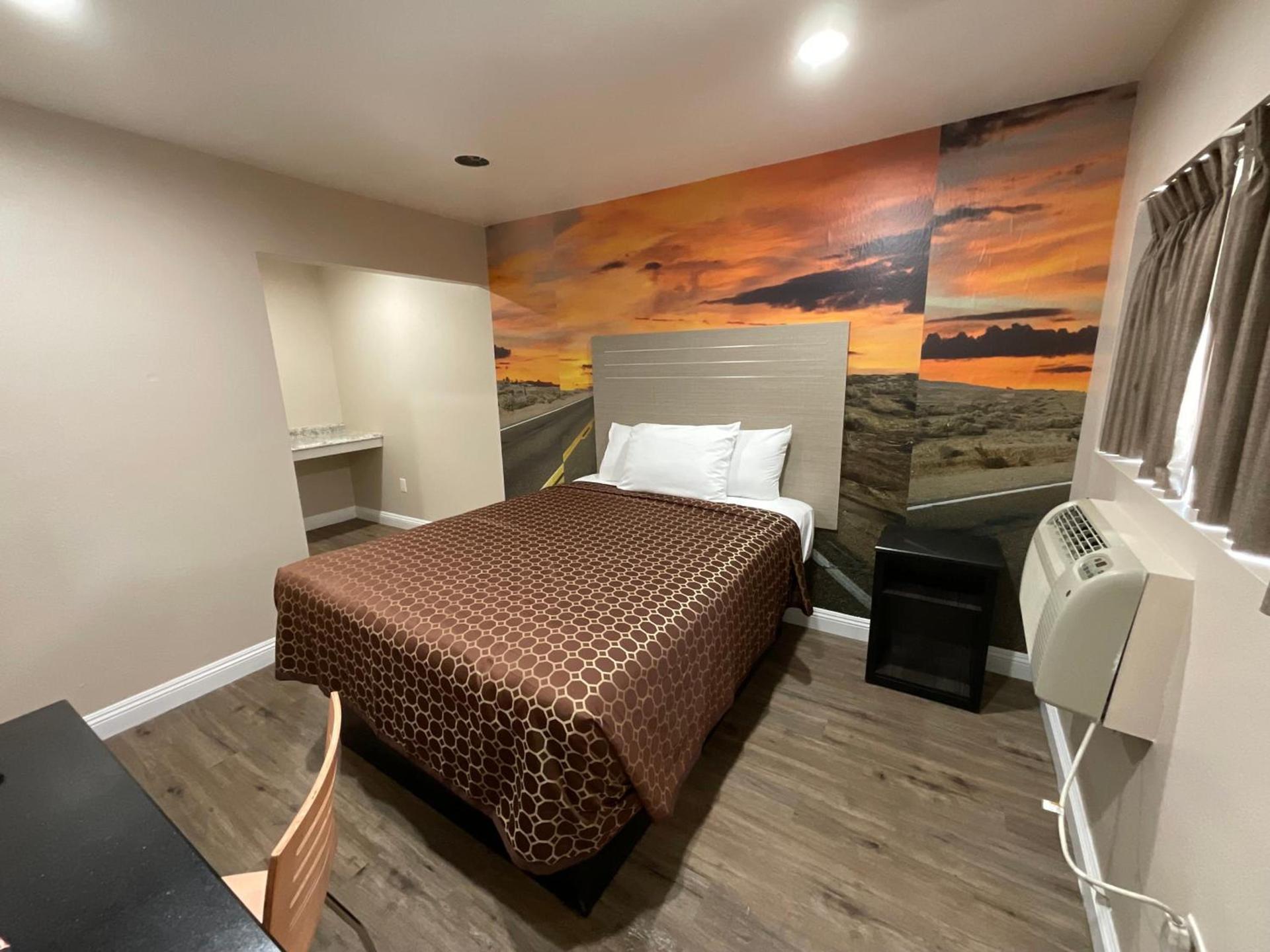 State Motel photo 16