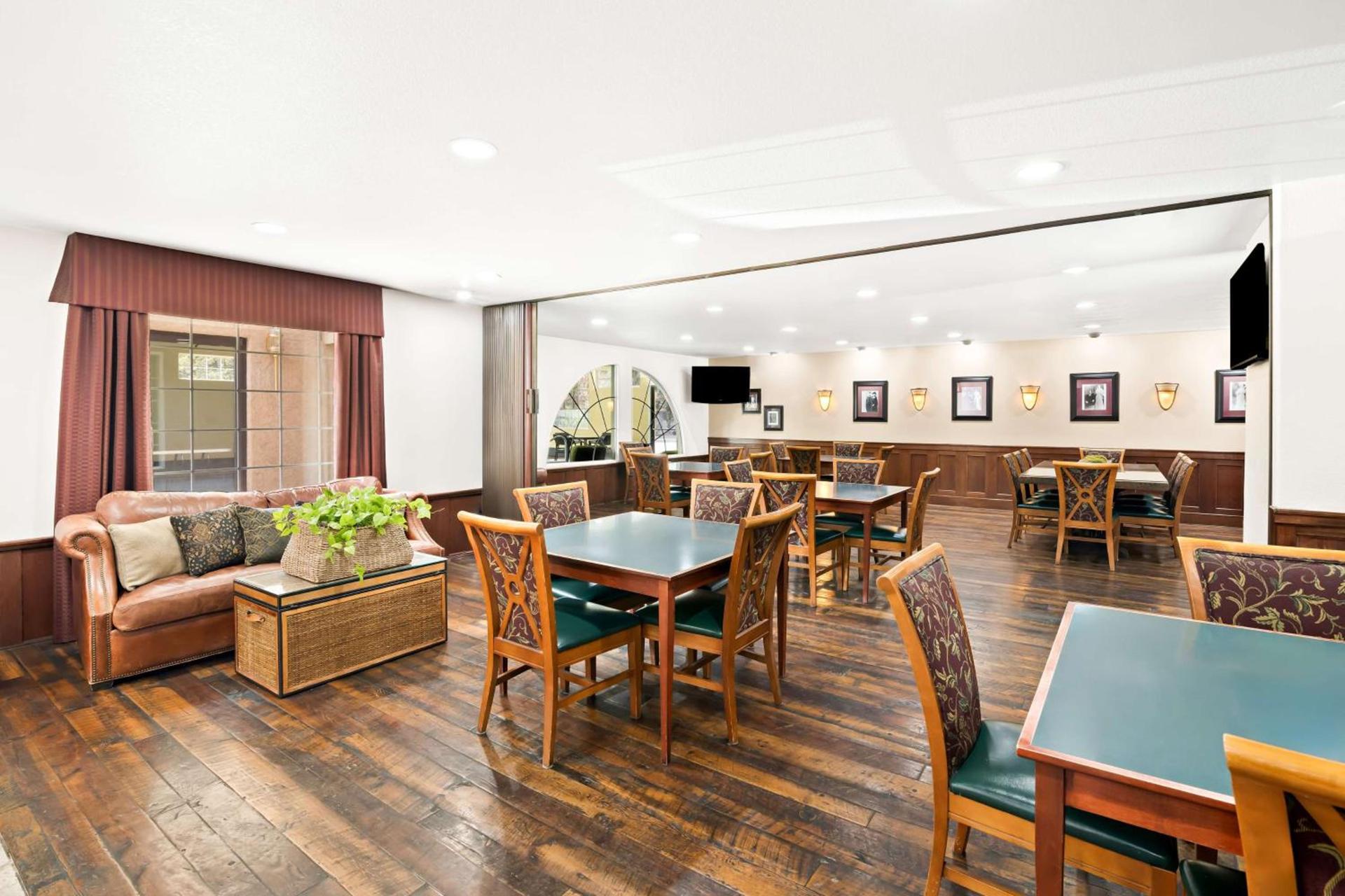 Best Western Newberry Station photo 29