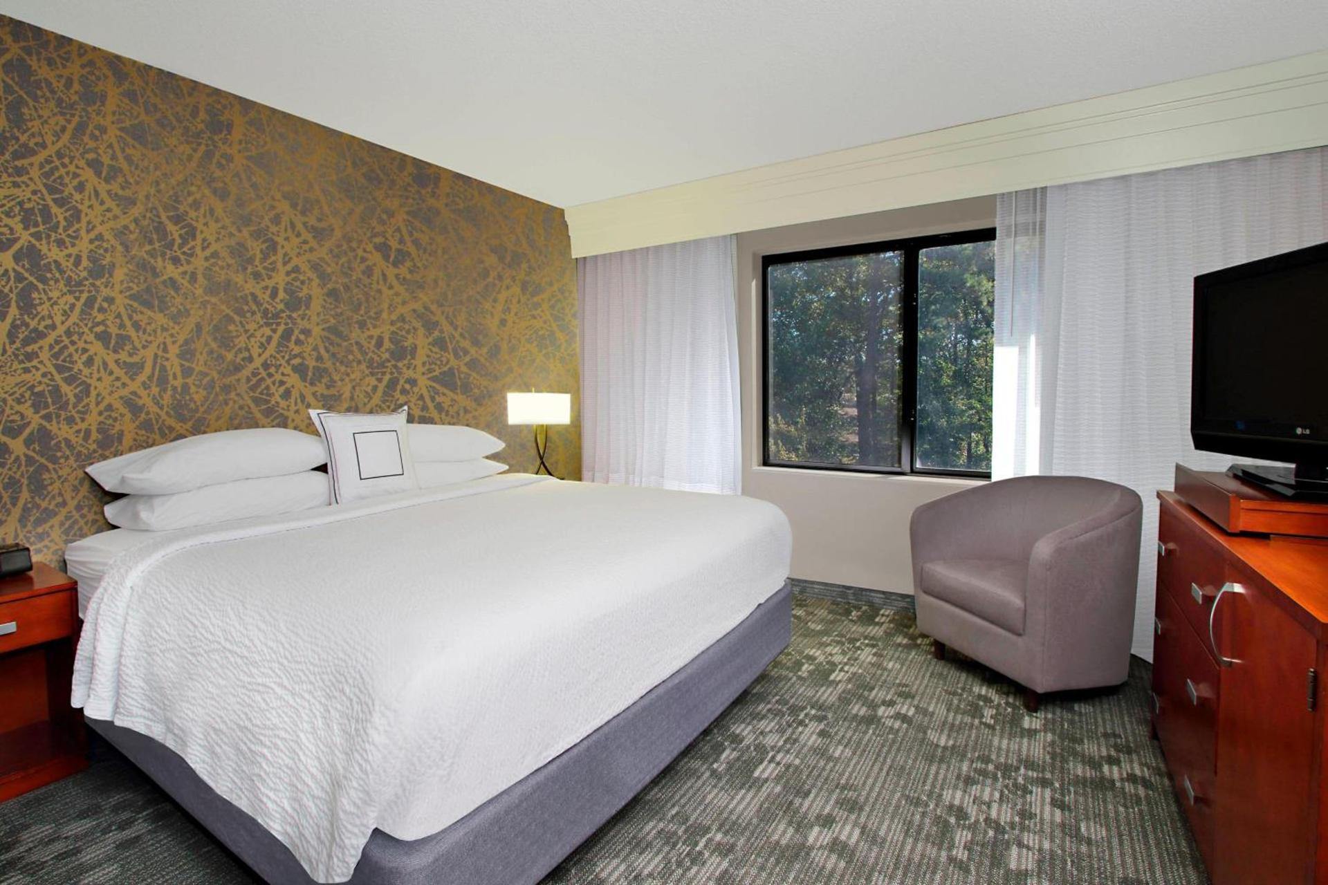 Courtyard by Marriott Atlanta Airport West photo 14