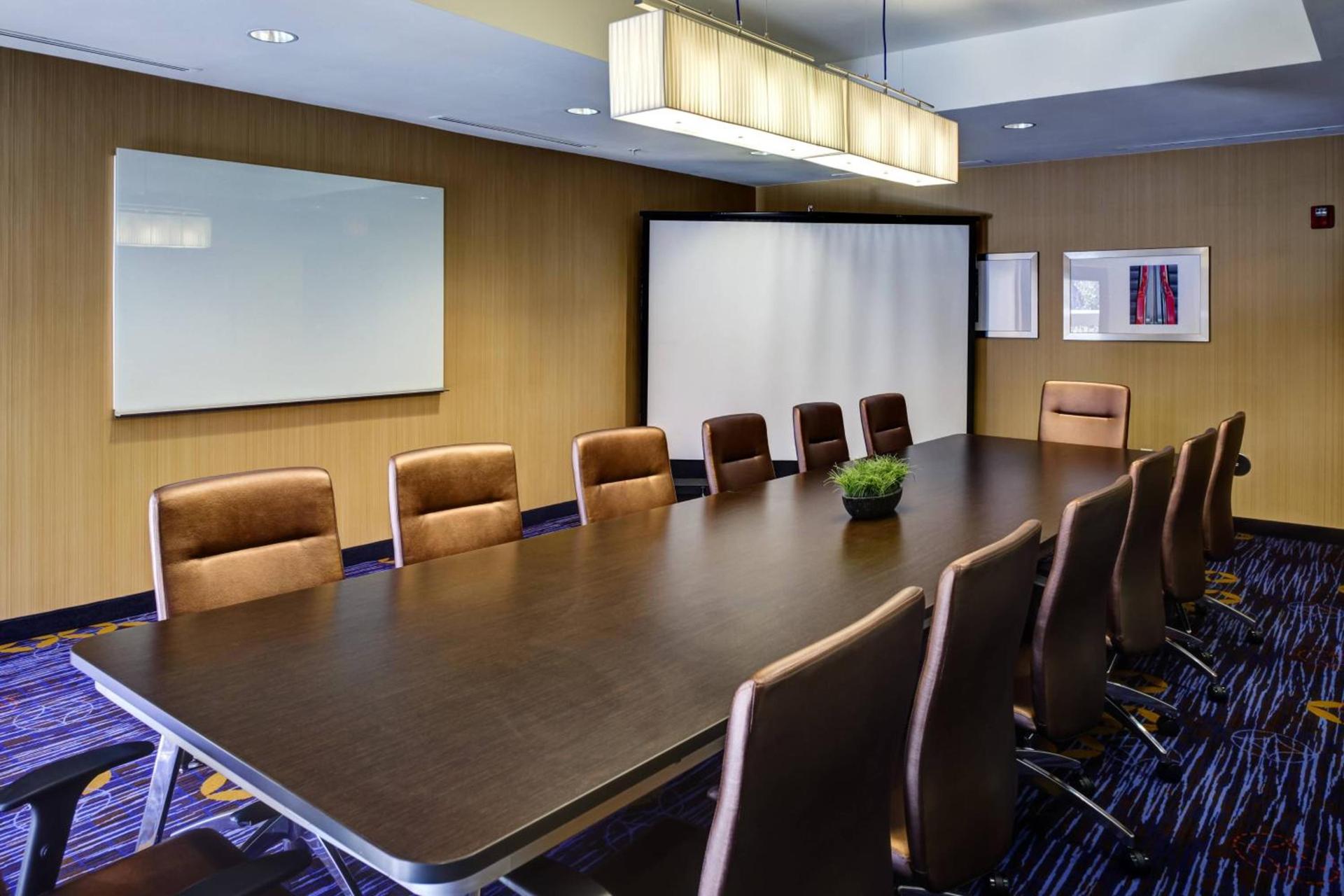 Courtyard by Marriott Atlanta Airport West photo 33