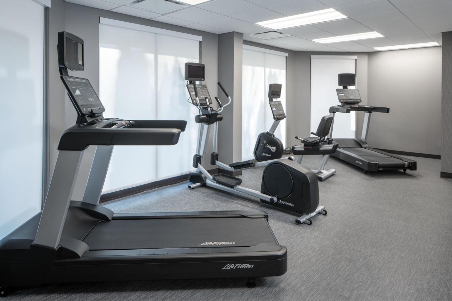Courtyard by Marriott Decatur photo 26