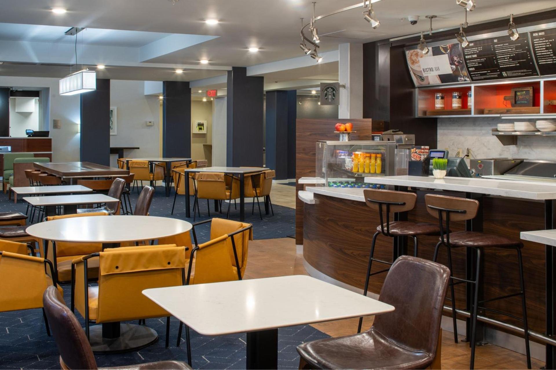 Courtyard by Marriott Decatur photo 16
