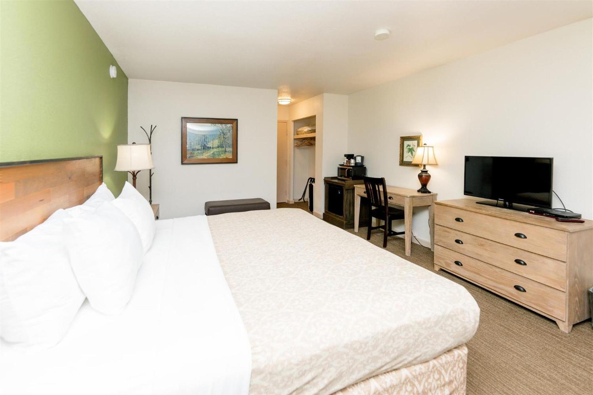 Brown County Inn photo 28
