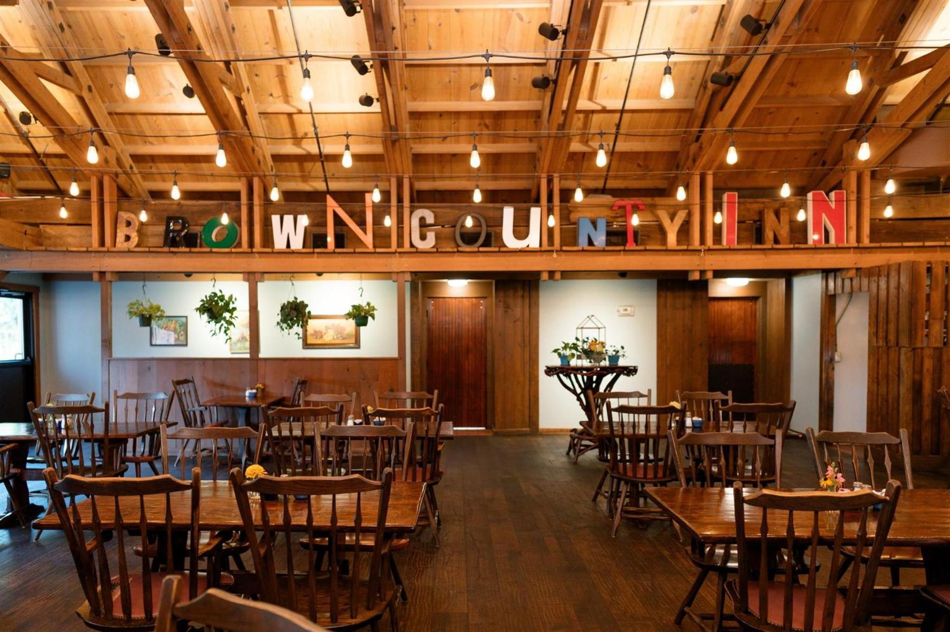 Brown County Inn photo 10