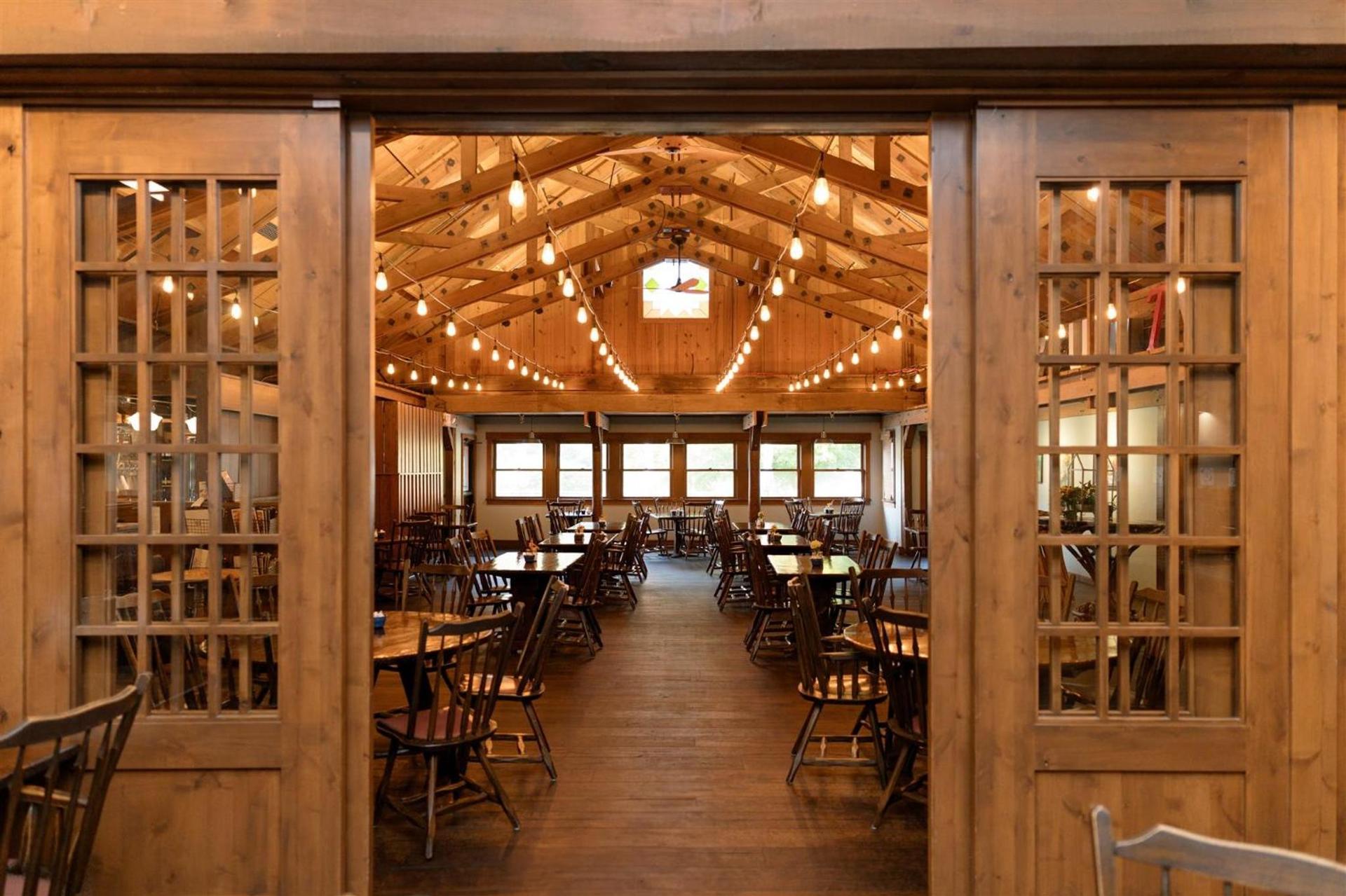 Brown County Inn photo 12