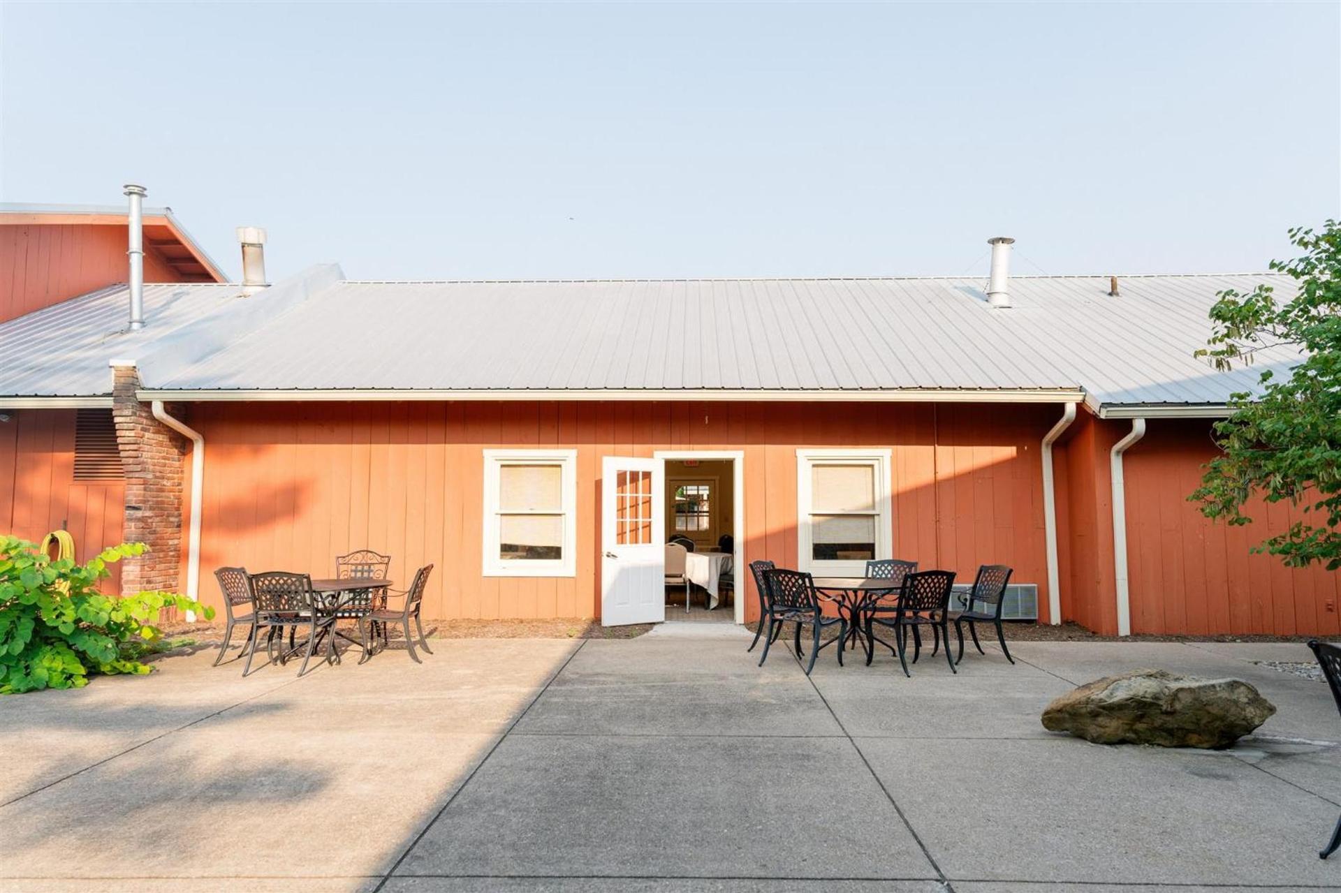 Brown County Inn photo 47