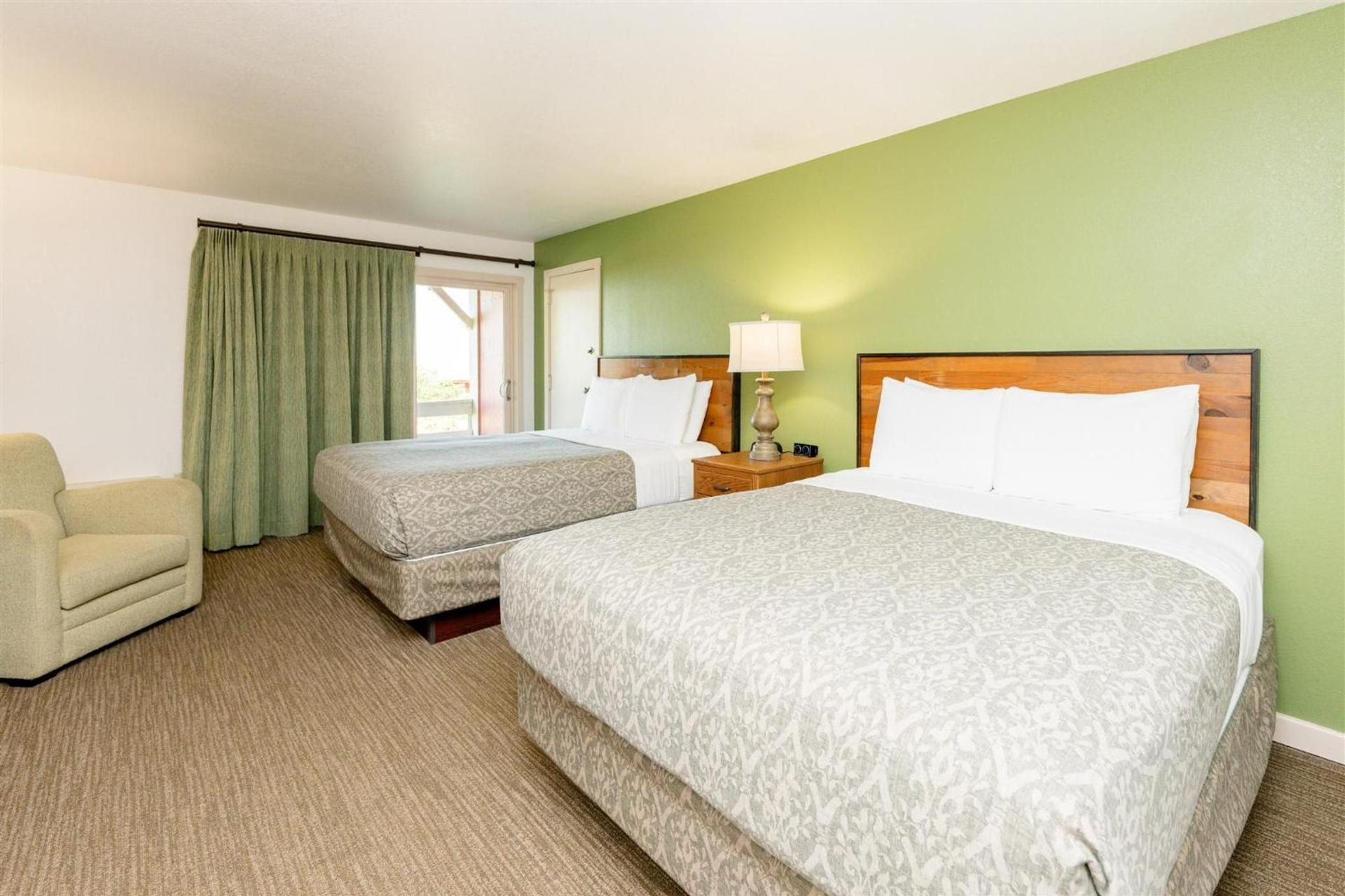 Brown County Inn photo 36