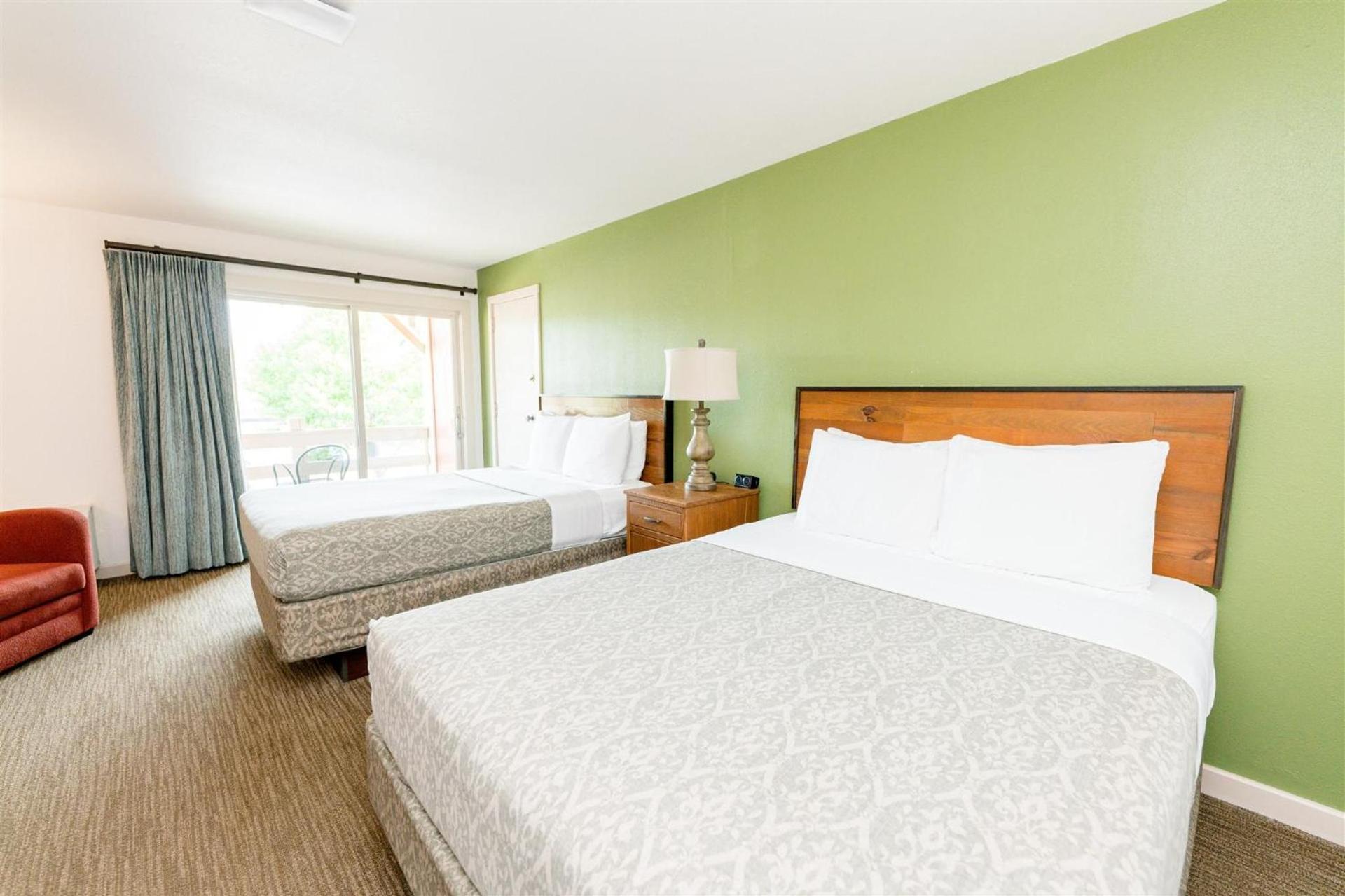 Brown County Inn photo 43