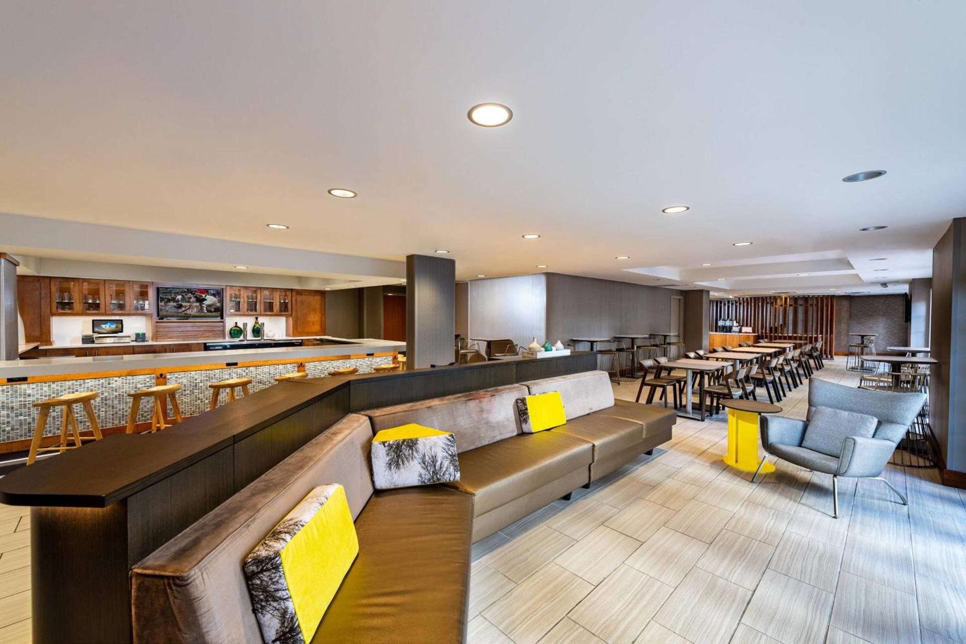 SpringHill Suites Houston Medical Center / NRG Park photo 12