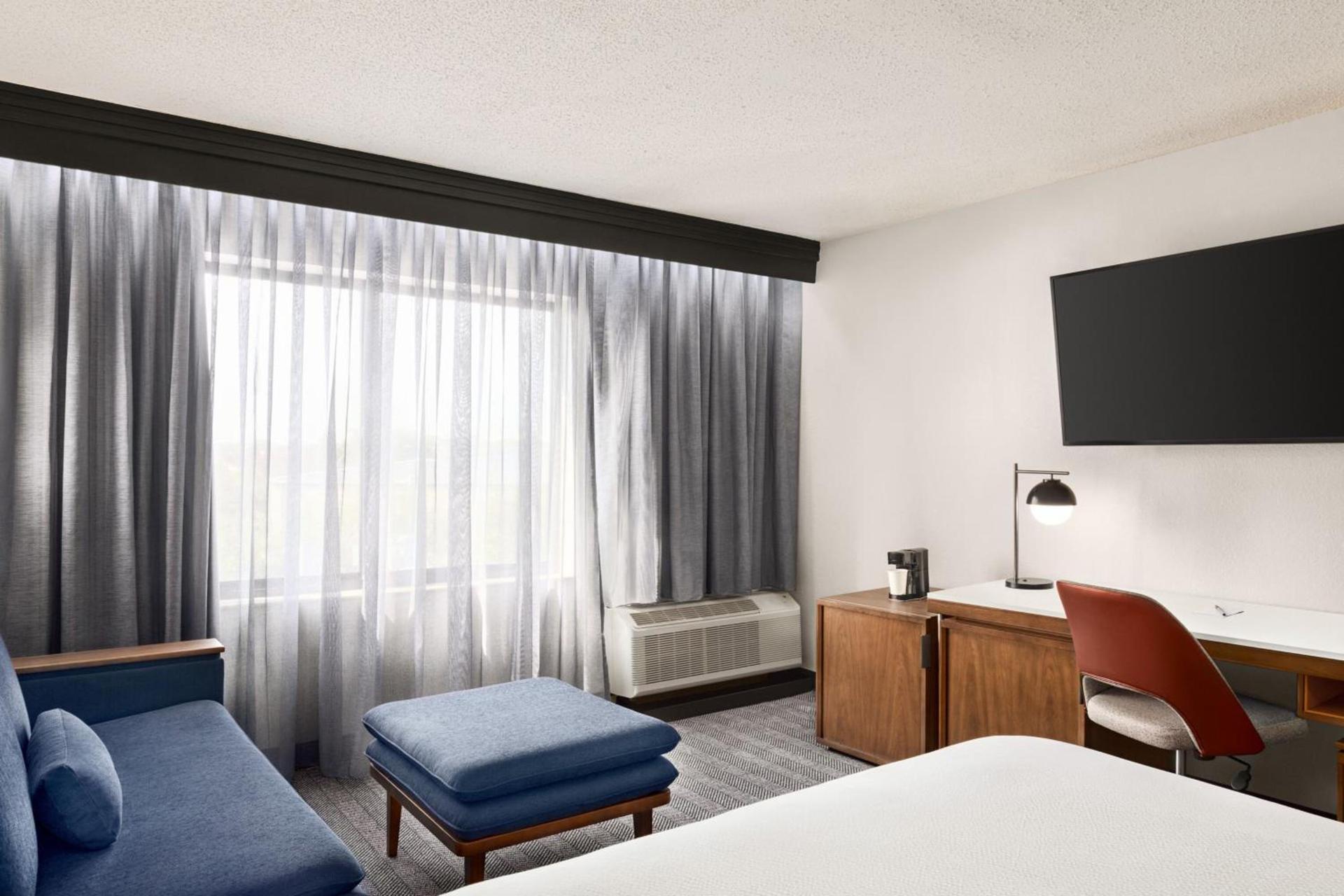 Courtyard Houston Sugar Land/Stafford photo 12