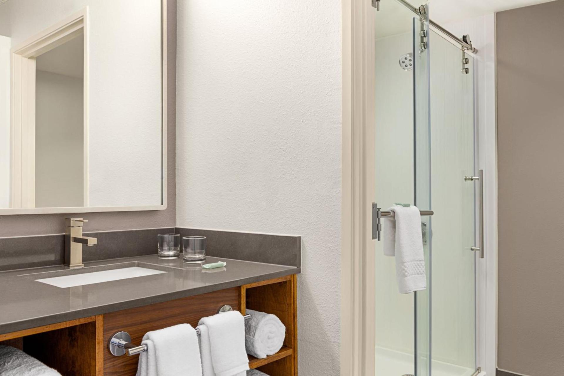 Courtyard Houston Sugar Land/Stafford photo 13