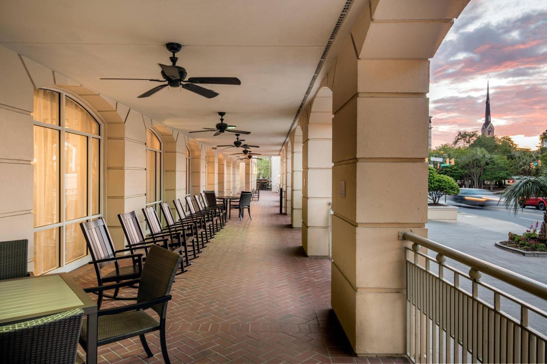 Courtyard by Marriott Charleston Historic District photo 4