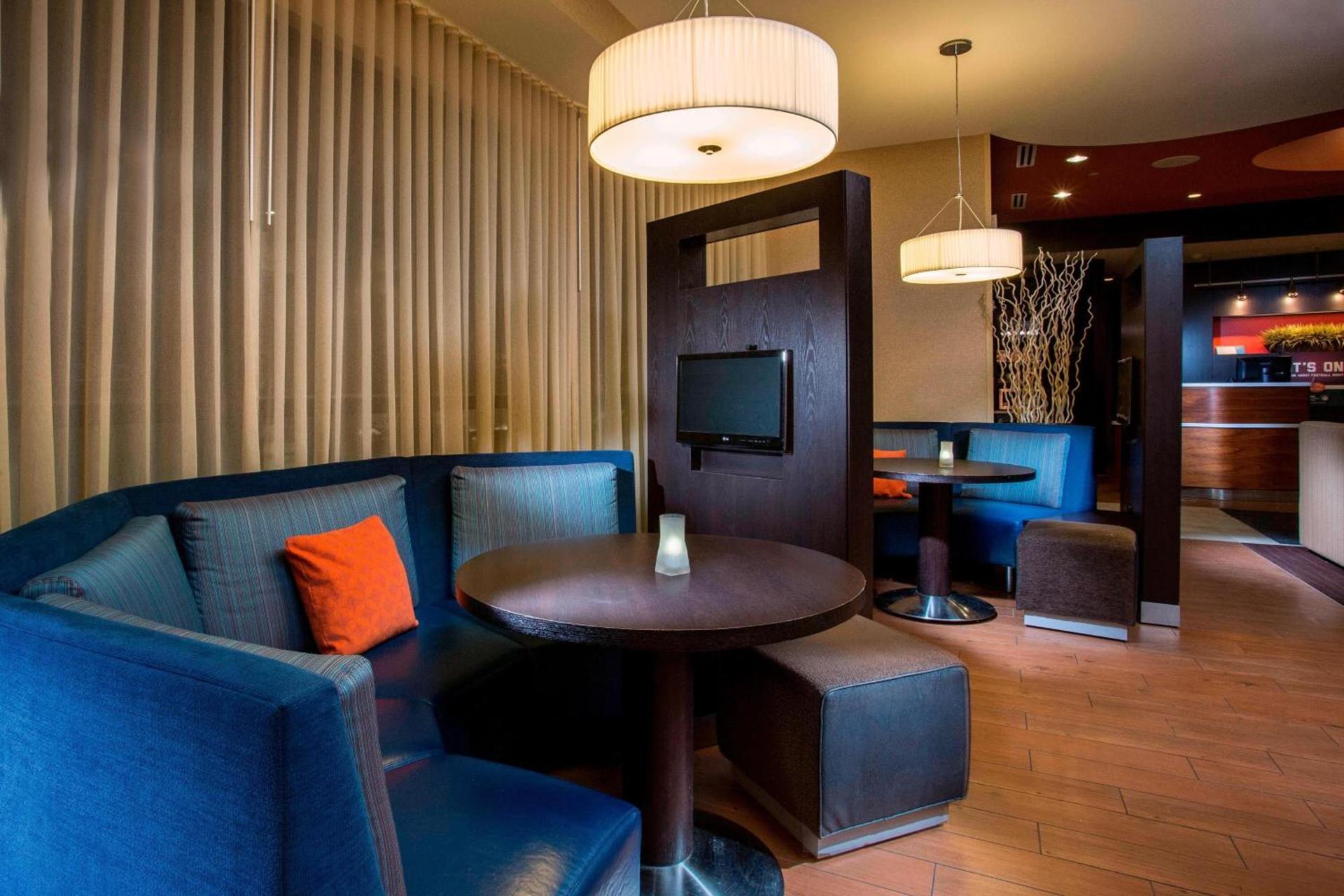 Courtyard by Marriott Peoria photo 15