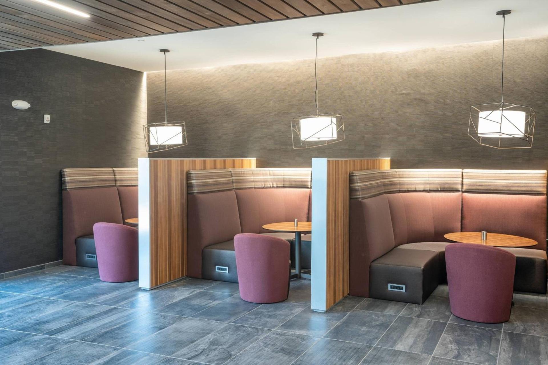 Courtyard by Marriott Charleston-North Charleston photo 15