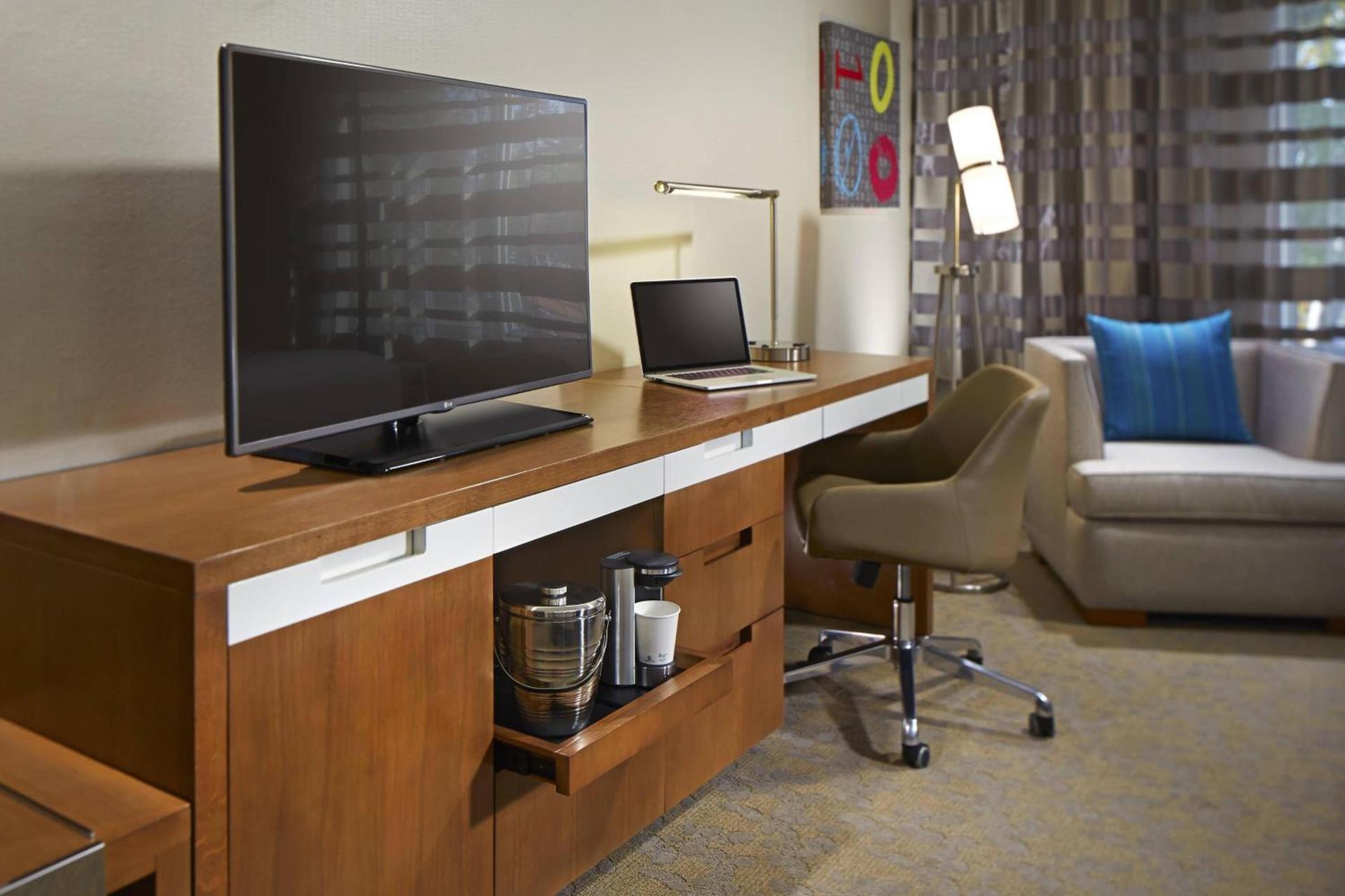 Courtyard by Marriott Sunnyvale Silicon Valley photo 11