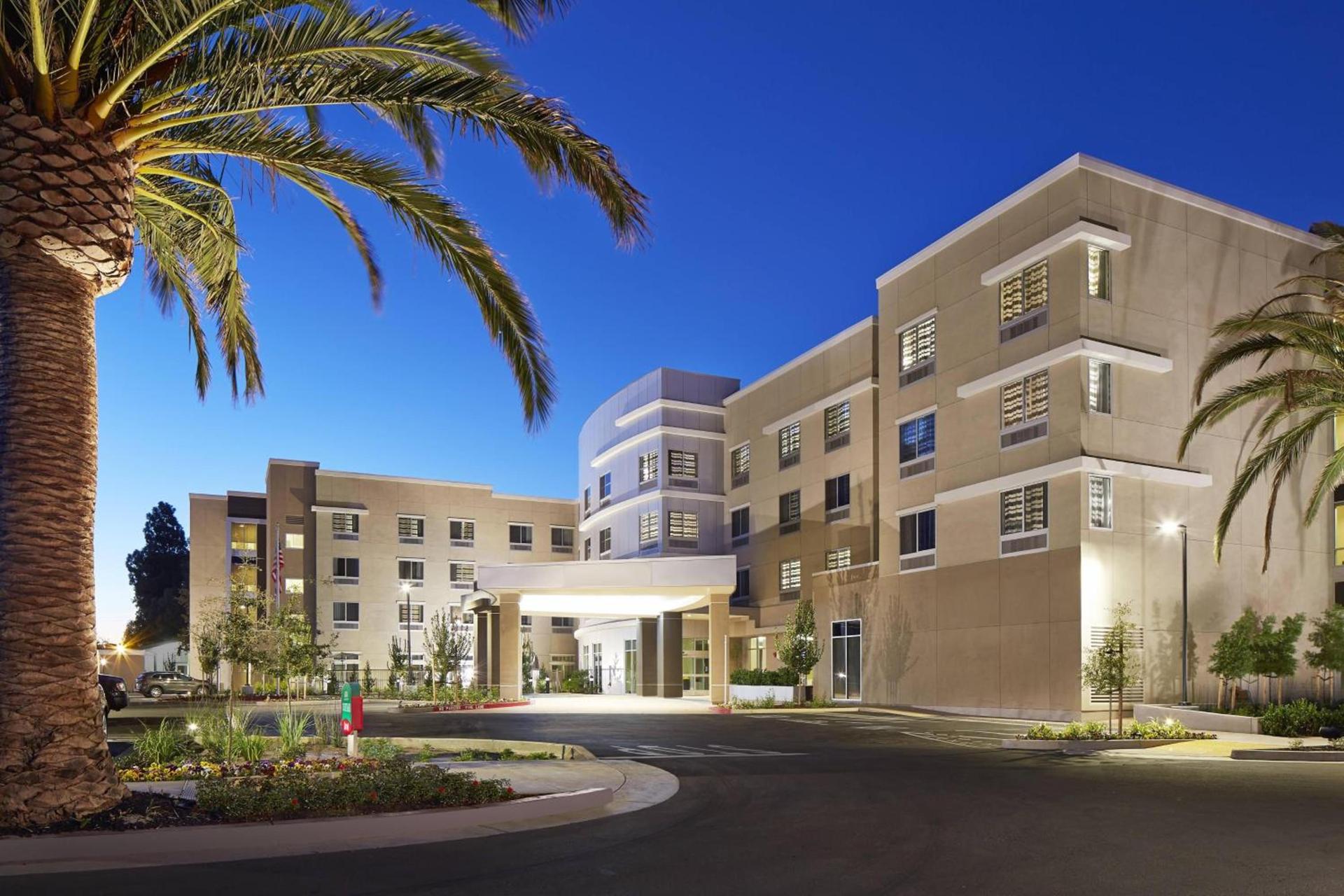 Courtyard by Marriott Sunnyvale Silicon Valley photo 3