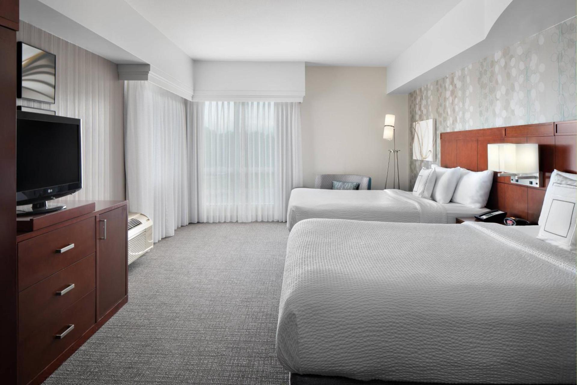 Courtyard by Marriott Raleigh North photo 23