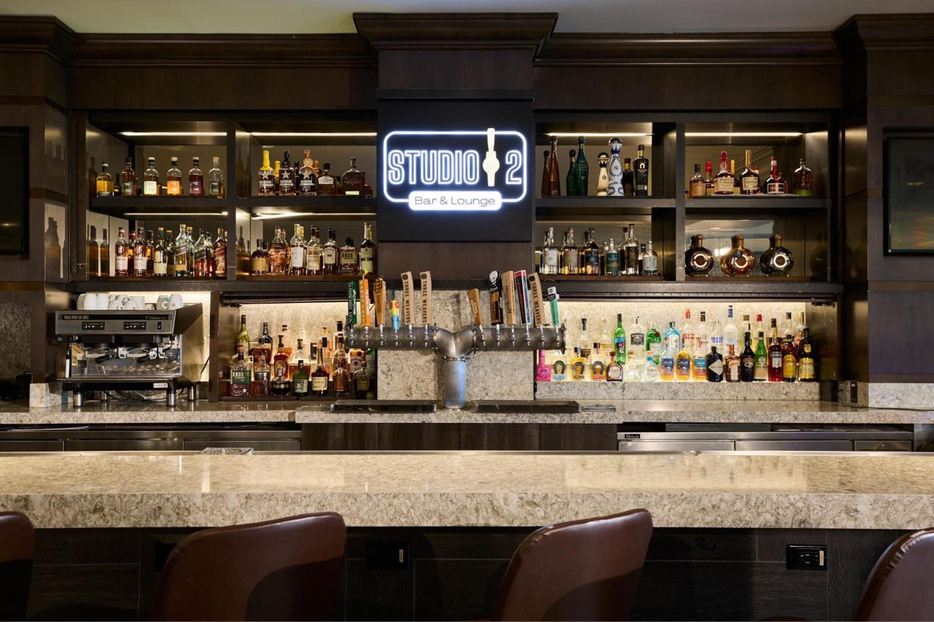 Renaissance Los Angeles Airport Hotel photo 41