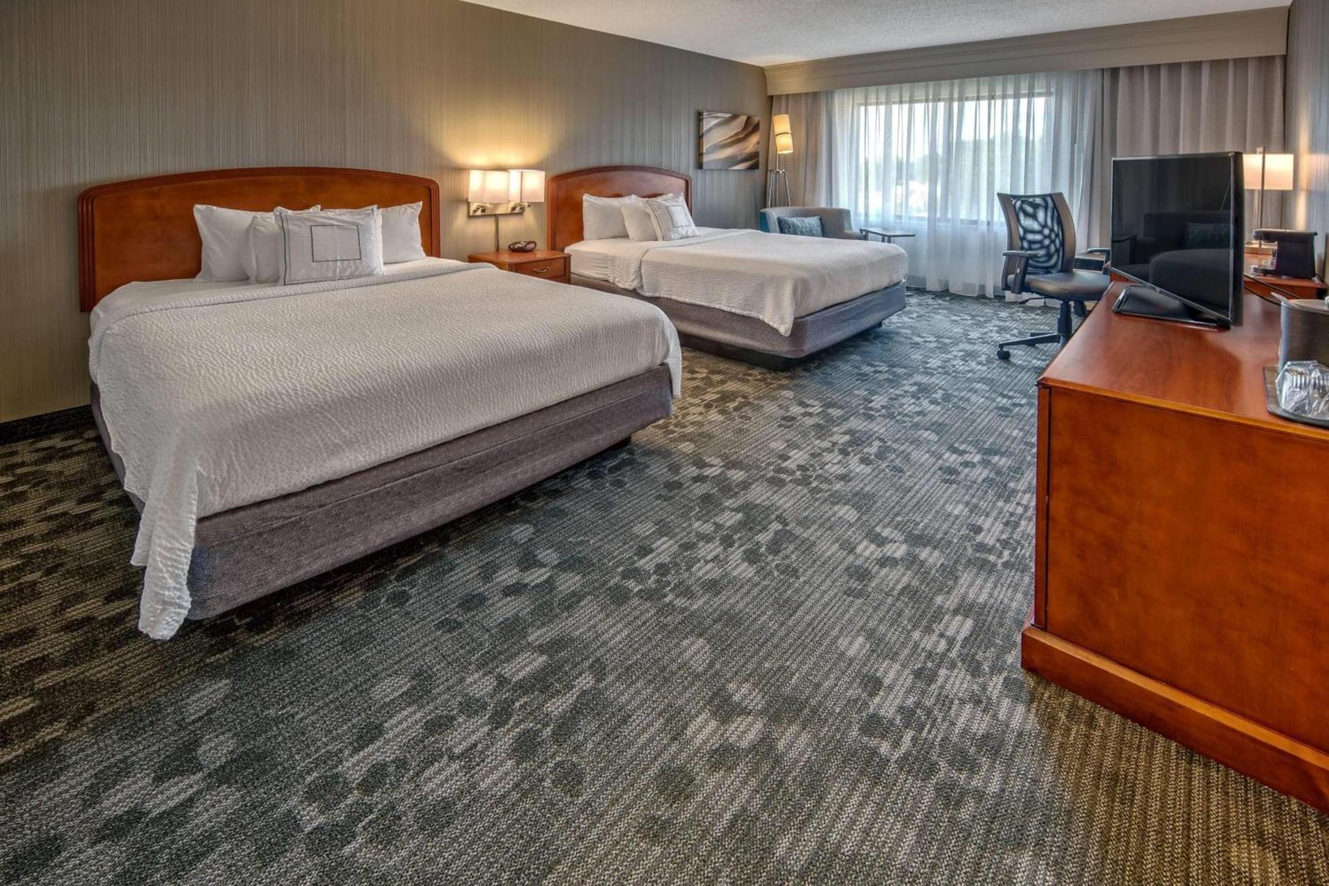 Courtyard by Marriott Springfield photo 13