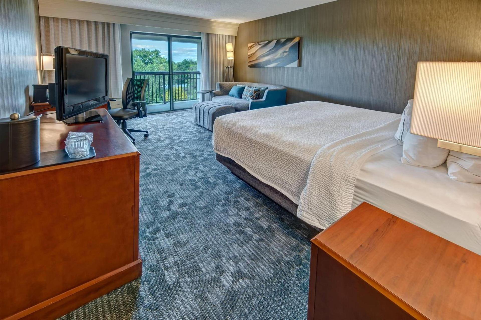 Courtyard by Marriott Springfield photo 15