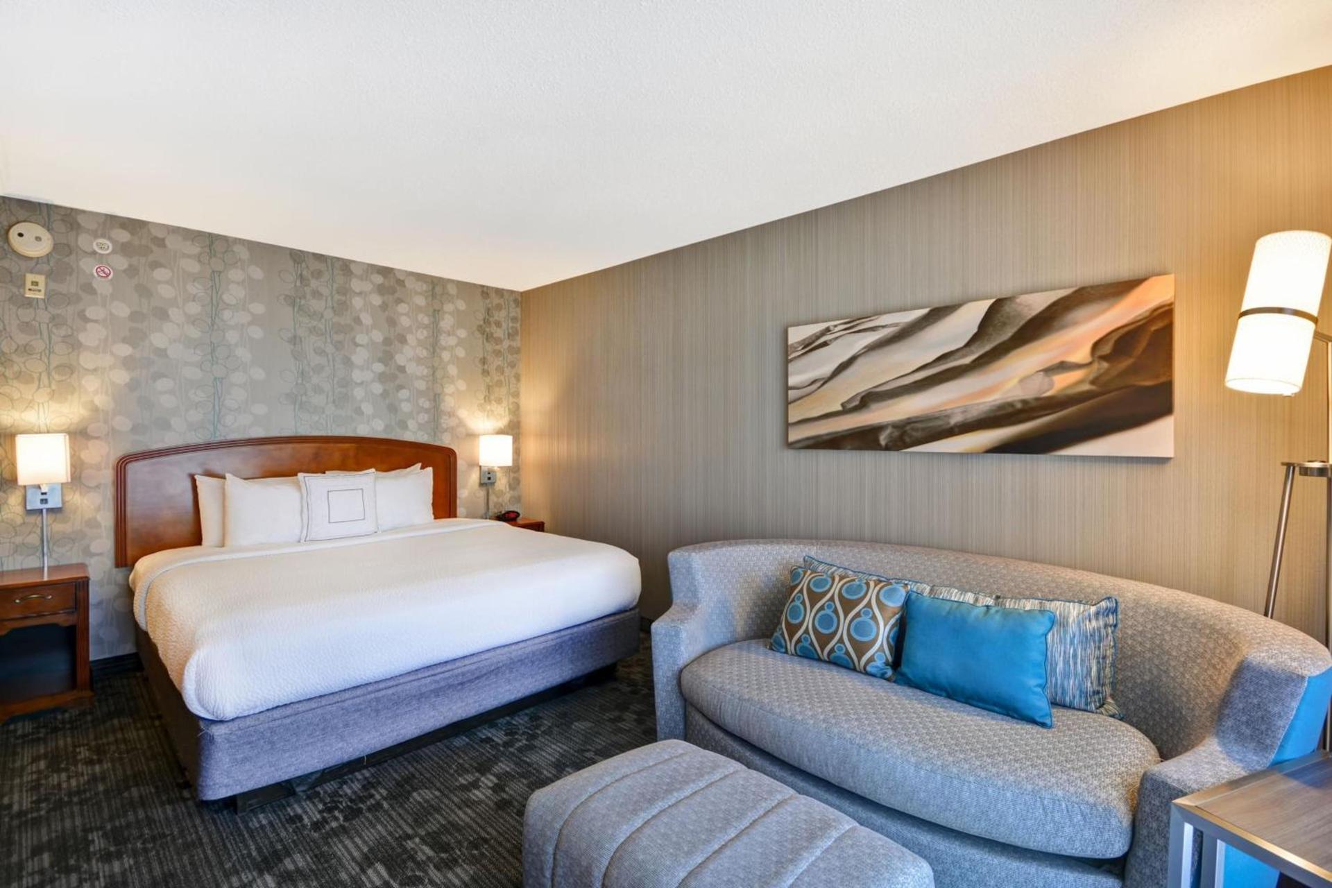 Courtyard by Marriott Springfield photo 16