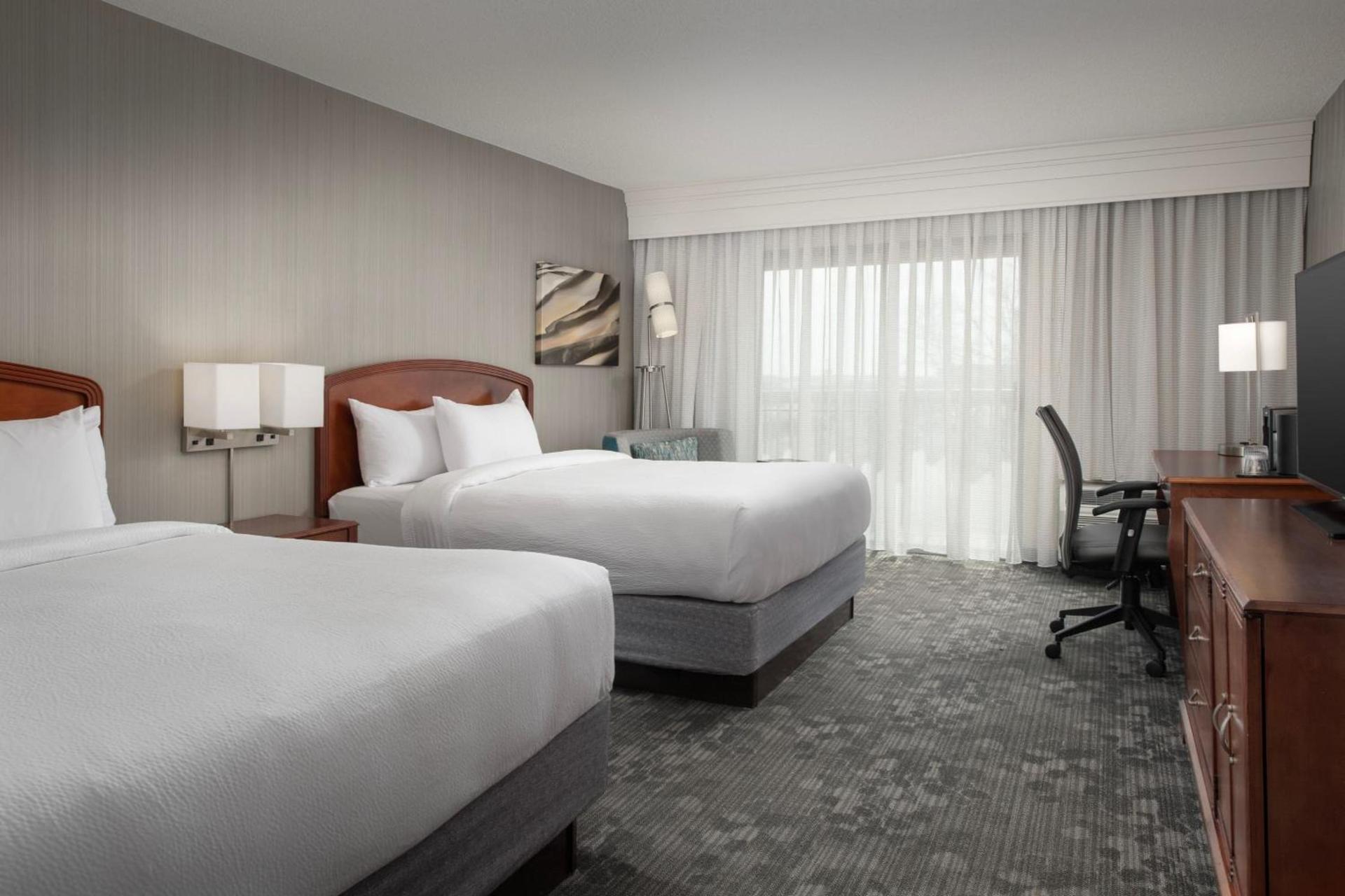 Courtyard by Marriott Springfield photo 12