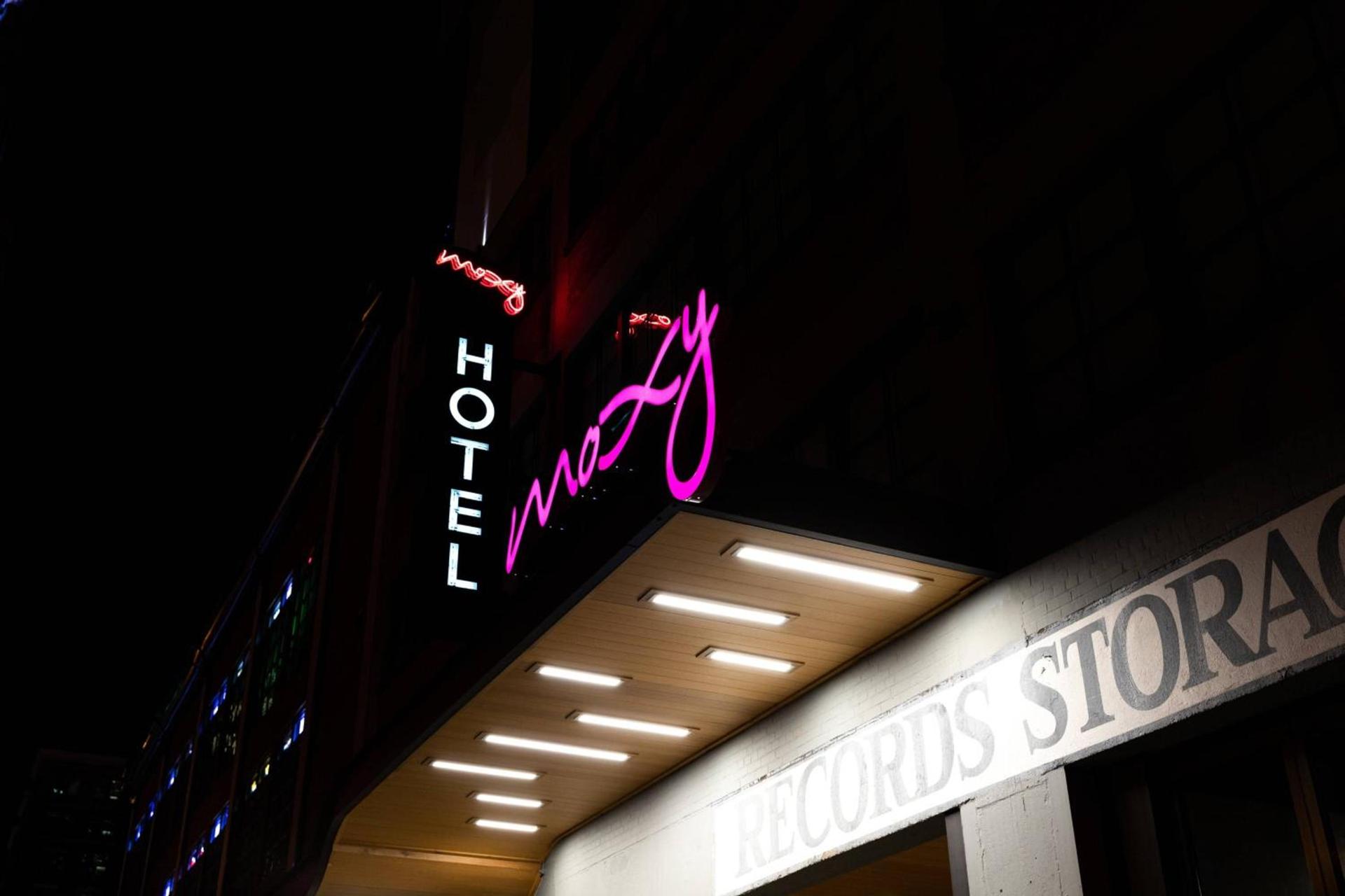 Moxy Nashville Downtown photo 1