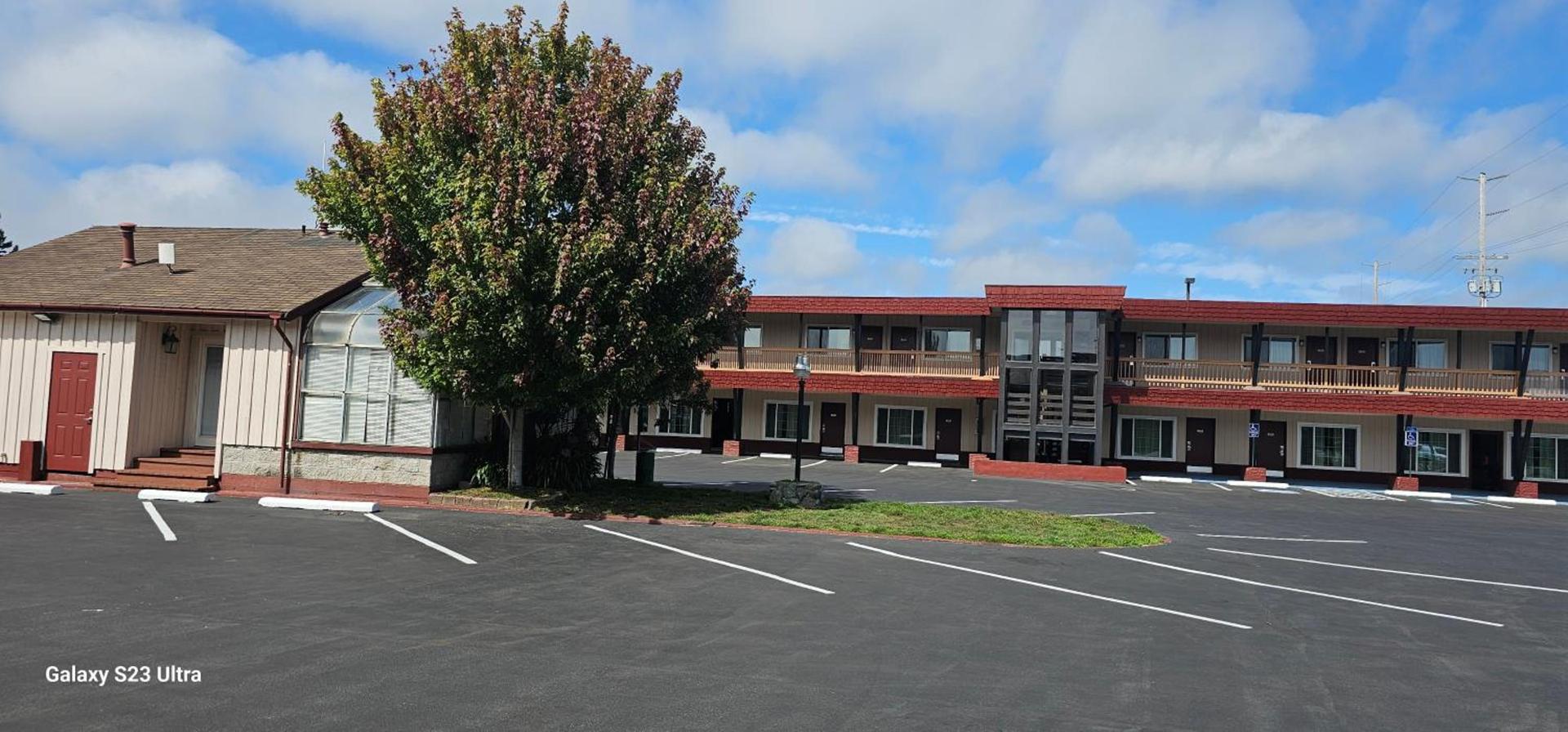 North Coast Inn — hotel in Crescent City