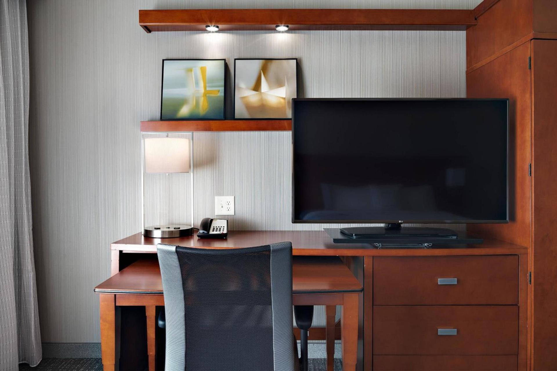 Courtyard by Marriott Flagstaff photo 9