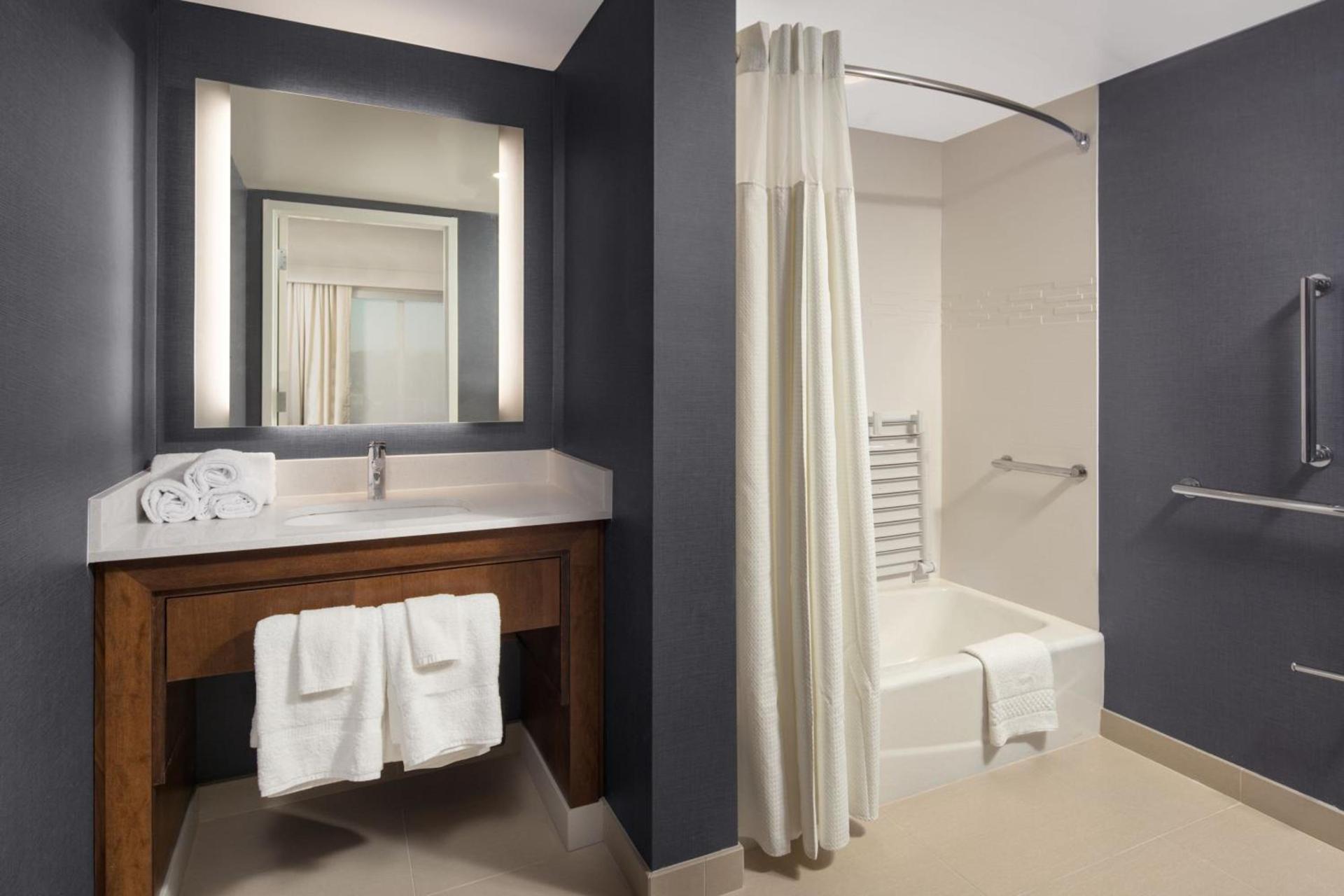 Residence Inn by Marriott Tampa Wesley Chapel photo 31