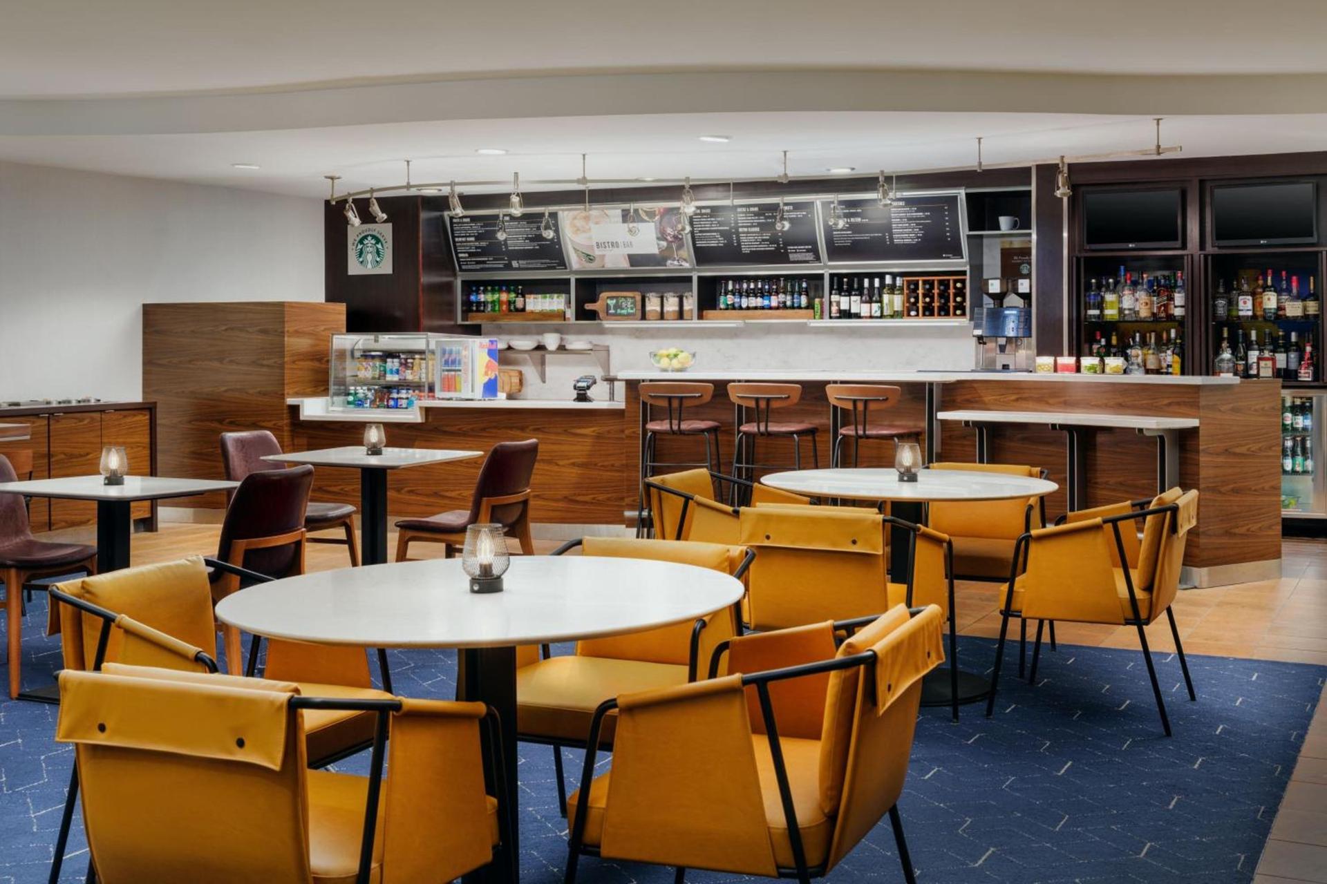 Courtyard by Marriott Kingston photo 43