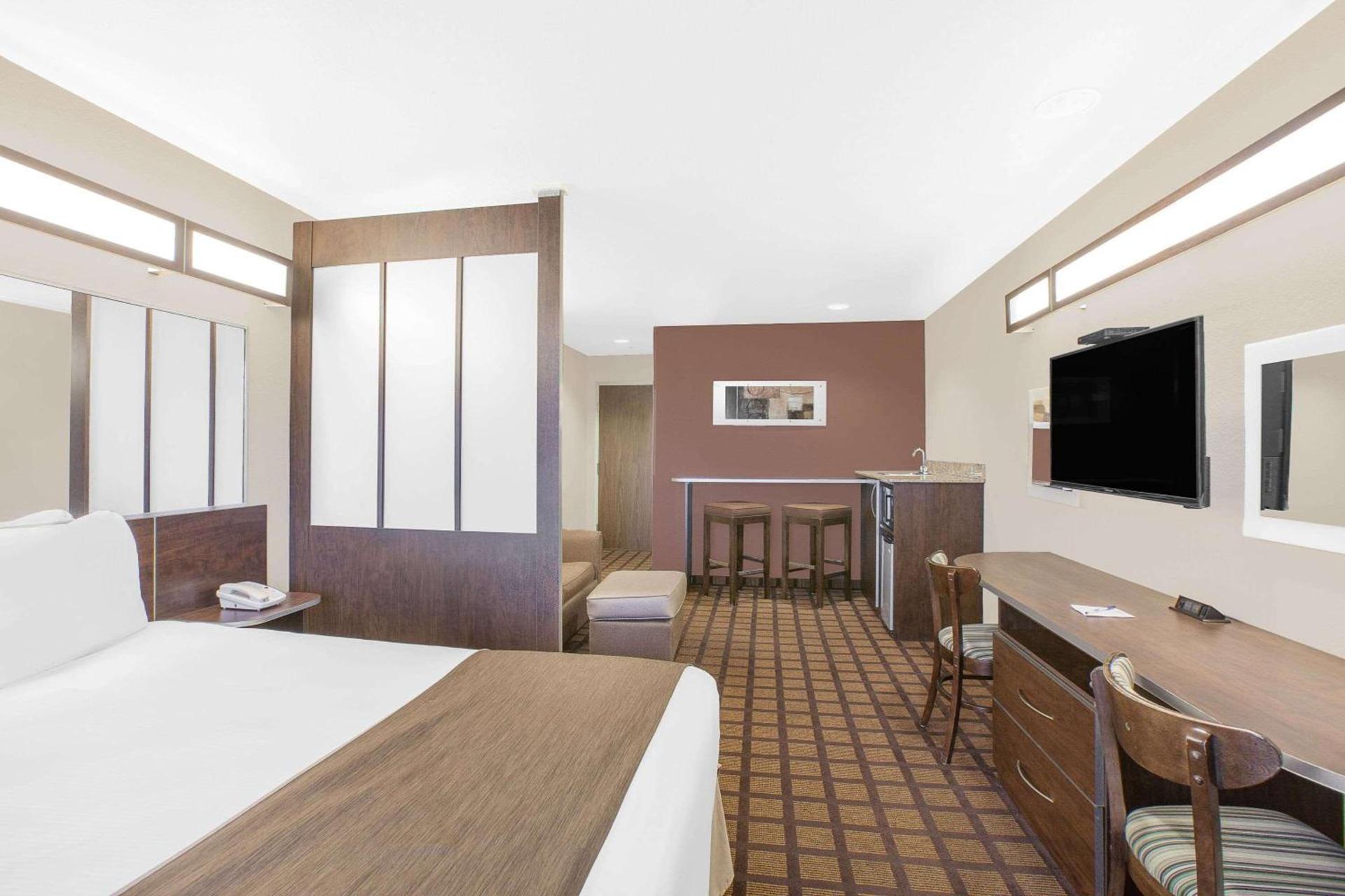 Microtel Inn & Suites By Wyndham Conway photo 9