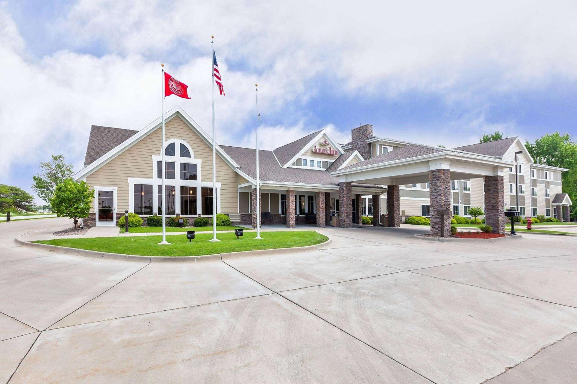 AmericInn by Wyndham Monmouth photo 2