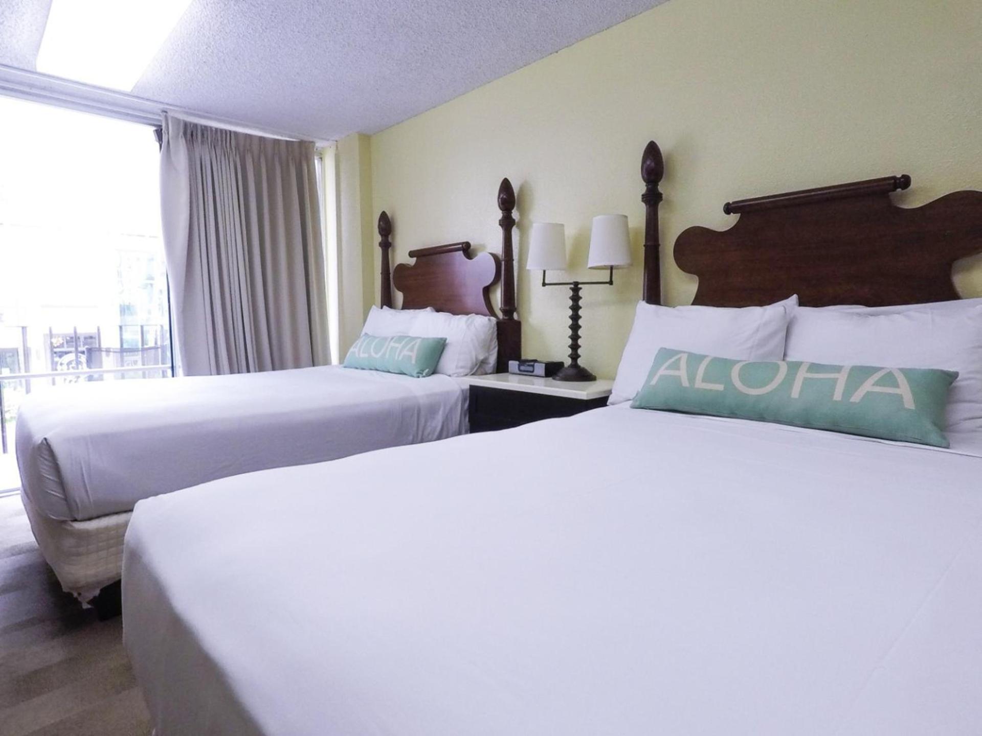Ohia Waikiki Studio Suites photo 40