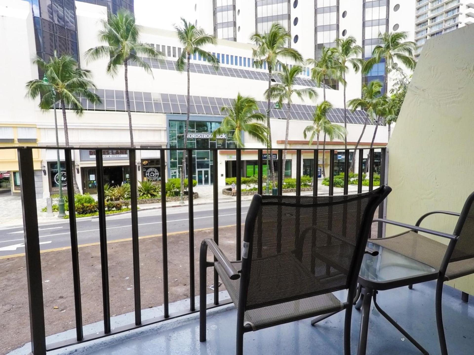 Ohia Waikiki Studio Suites photo 43