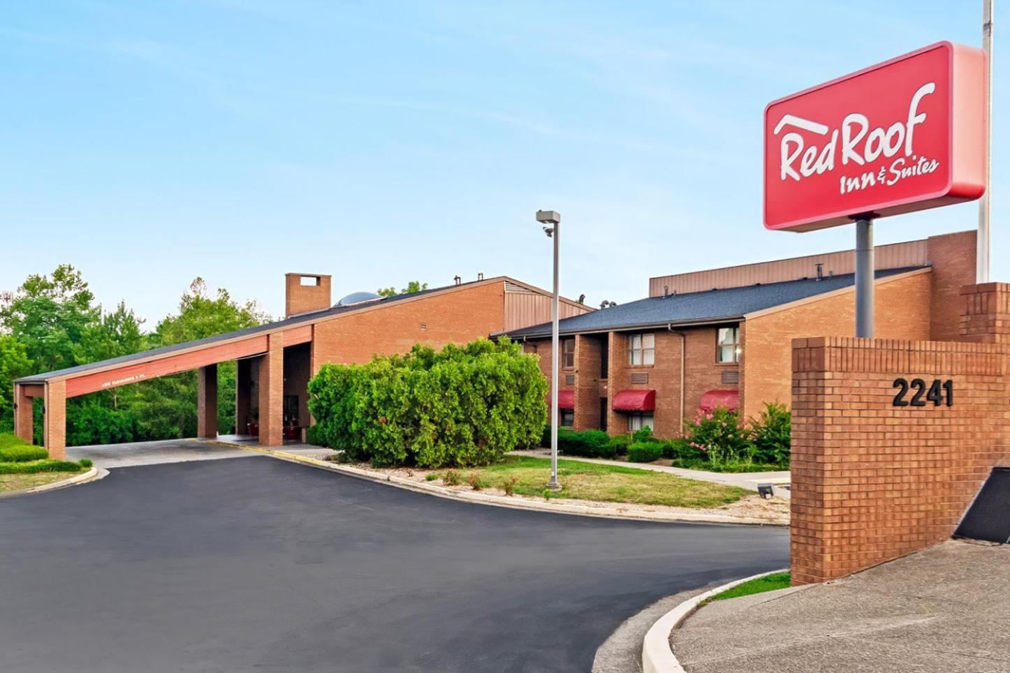 Red Roof Inn & Suites Lexington - Hamburg photo 1