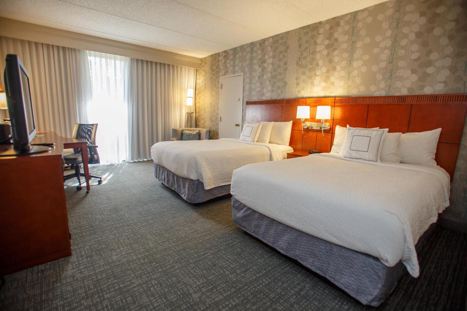 Courtyard by Marriott Atlanta Northlake photo 5