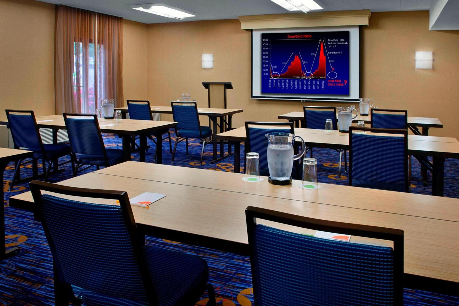 Courtyard By Marriott Hartford Windsor Airport photo 23