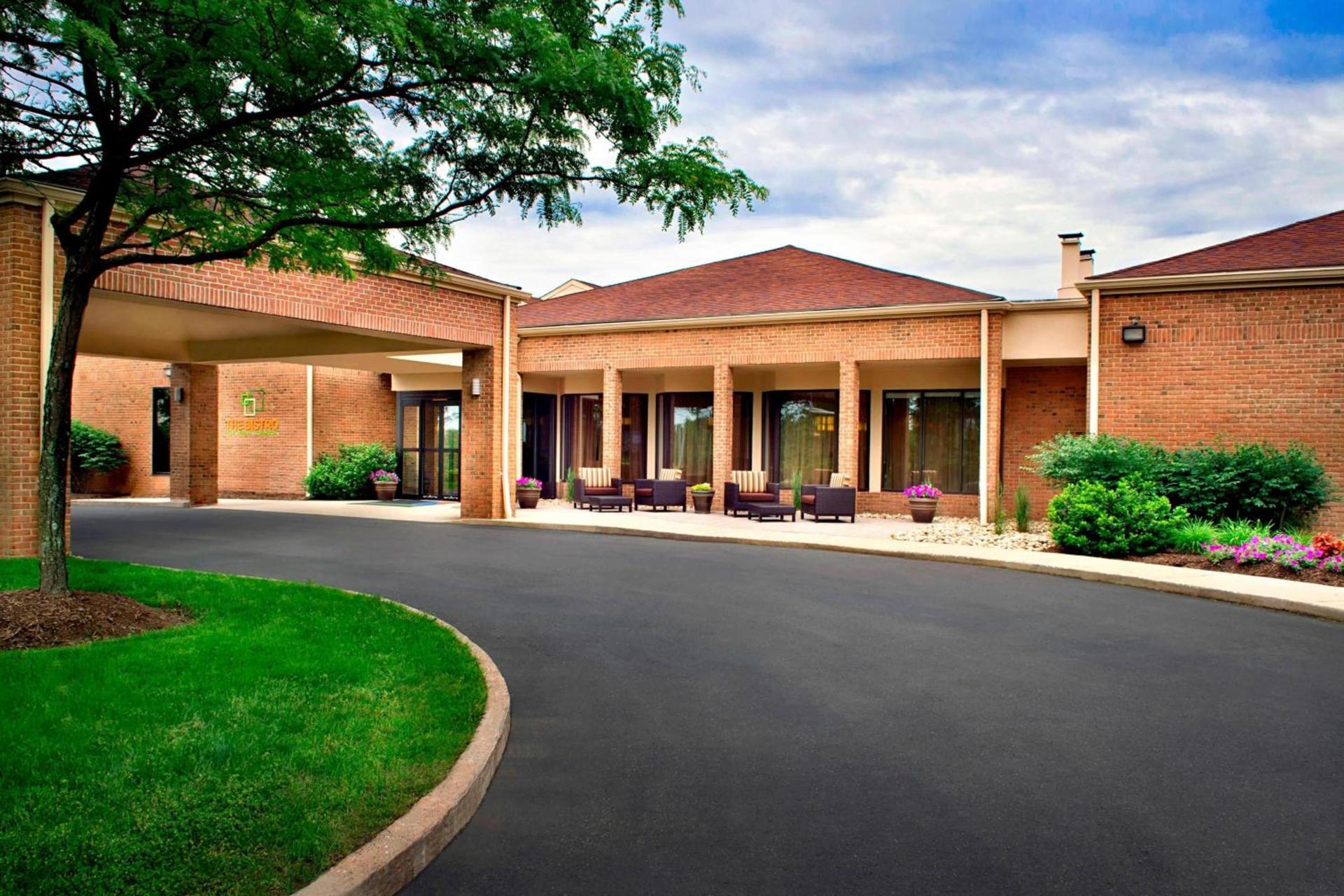 Courtyard By Marriott Hartford Windsor Airport — hotel in Windsor