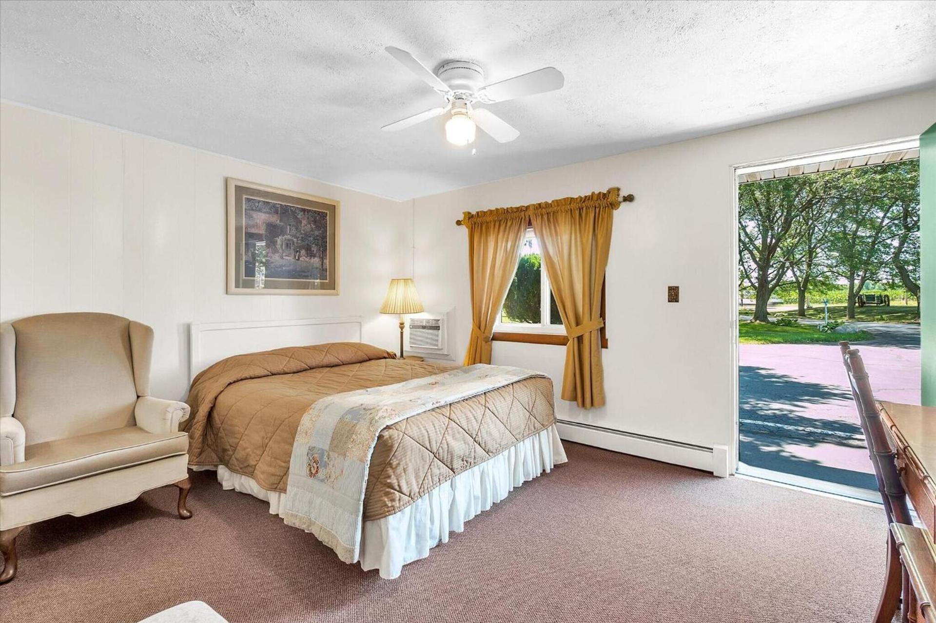 Williamston Inn photo 7