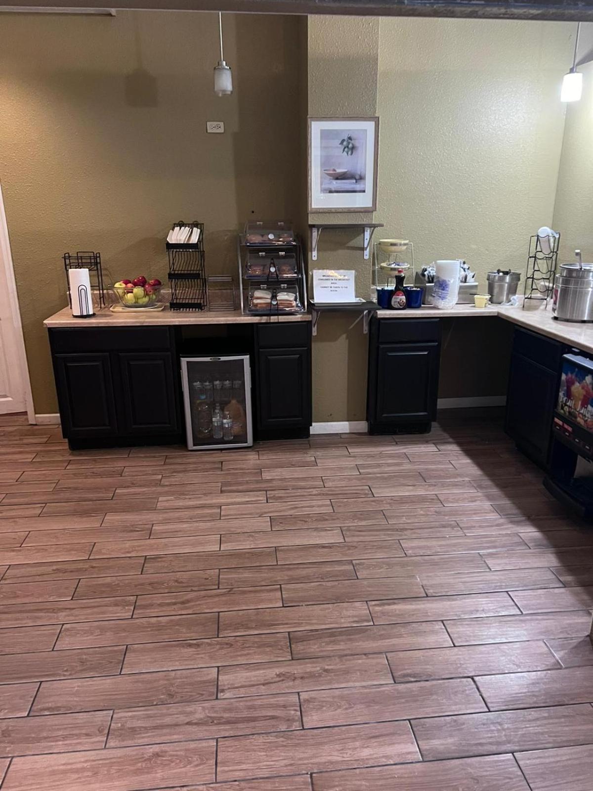 Inn at Lebanon - Hershey & Manheim area photo 67